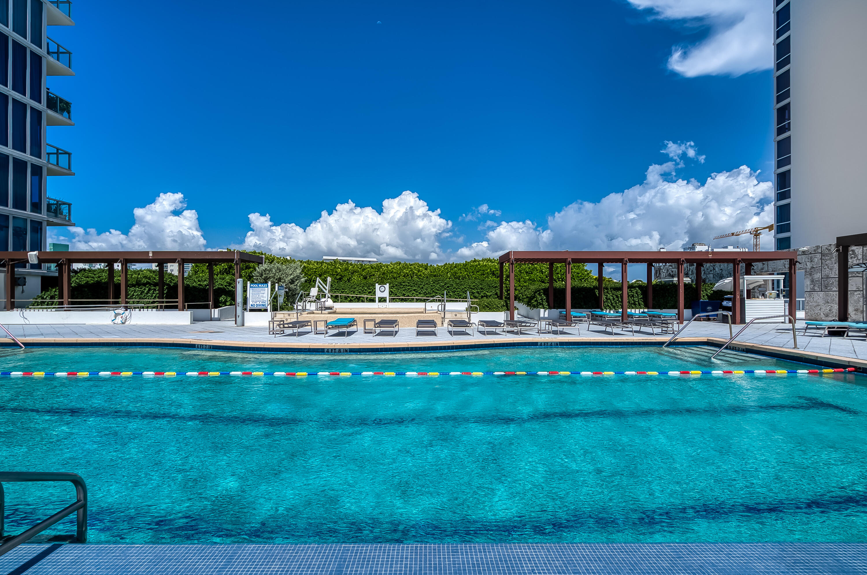 6899 Collins #1409, Miami Beach FL 33141