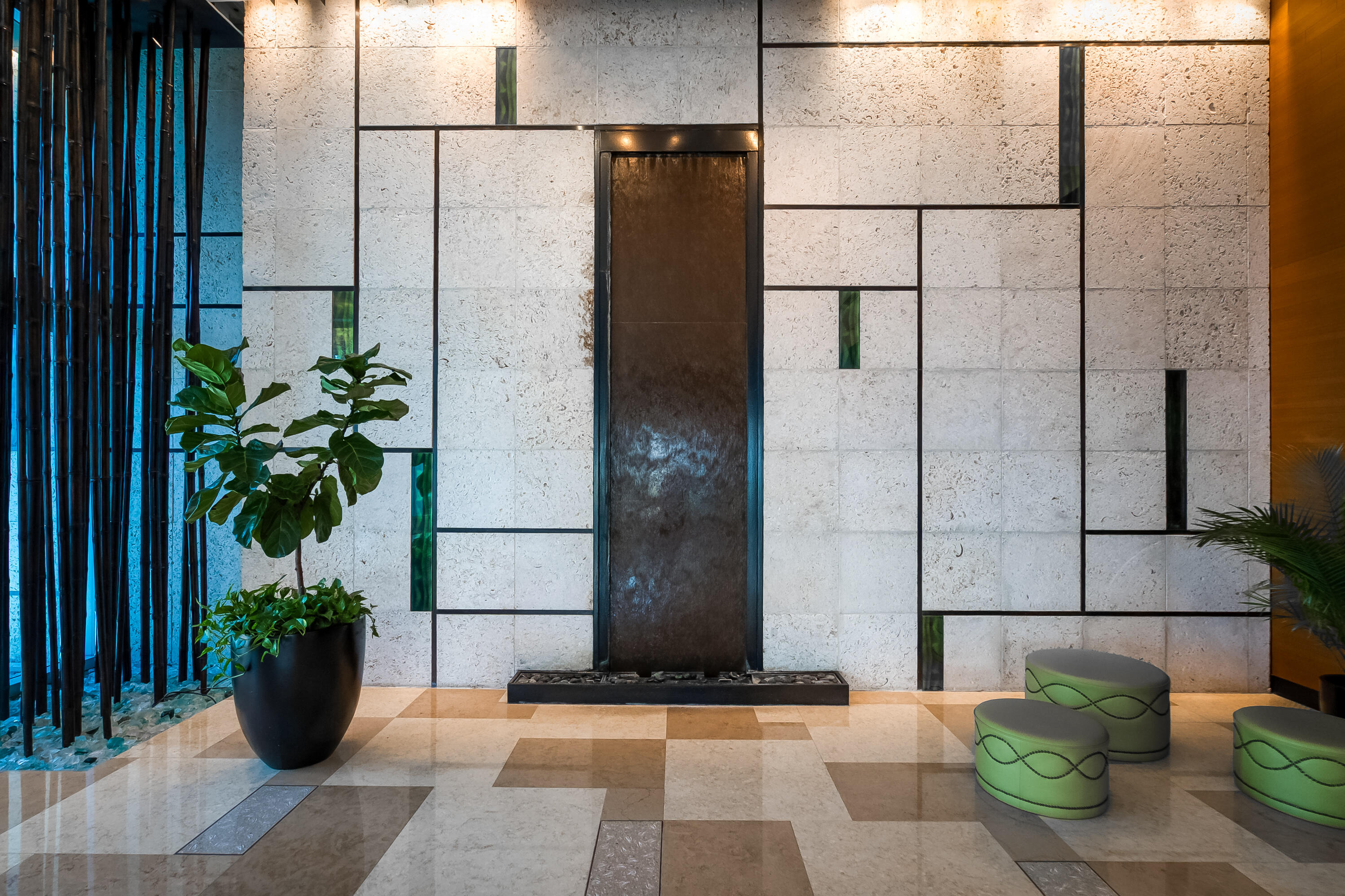6899 Collins #1409, Miami Beach FL 33141