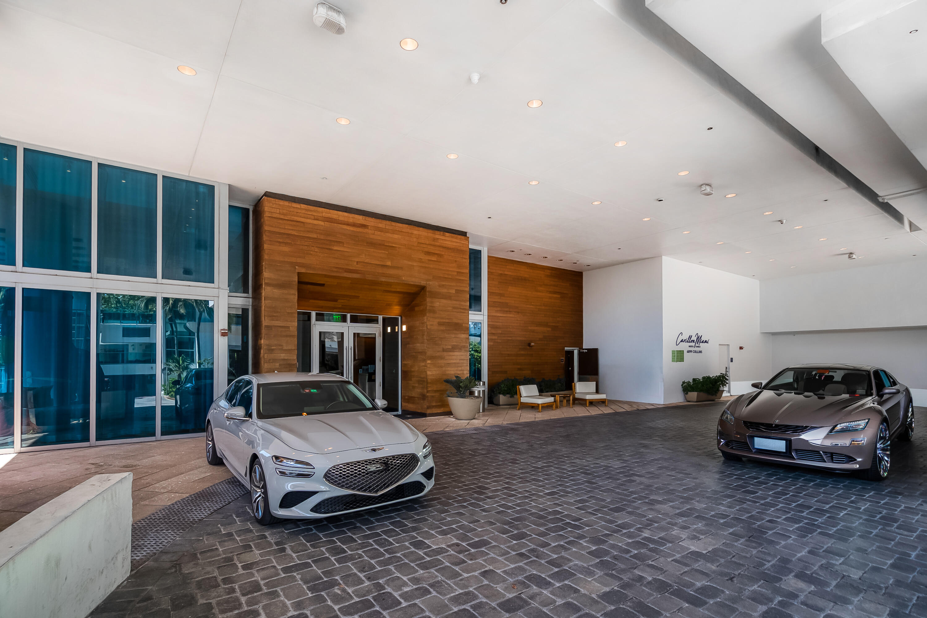 6899 Collins #1409, Miami Beach FL 33141
