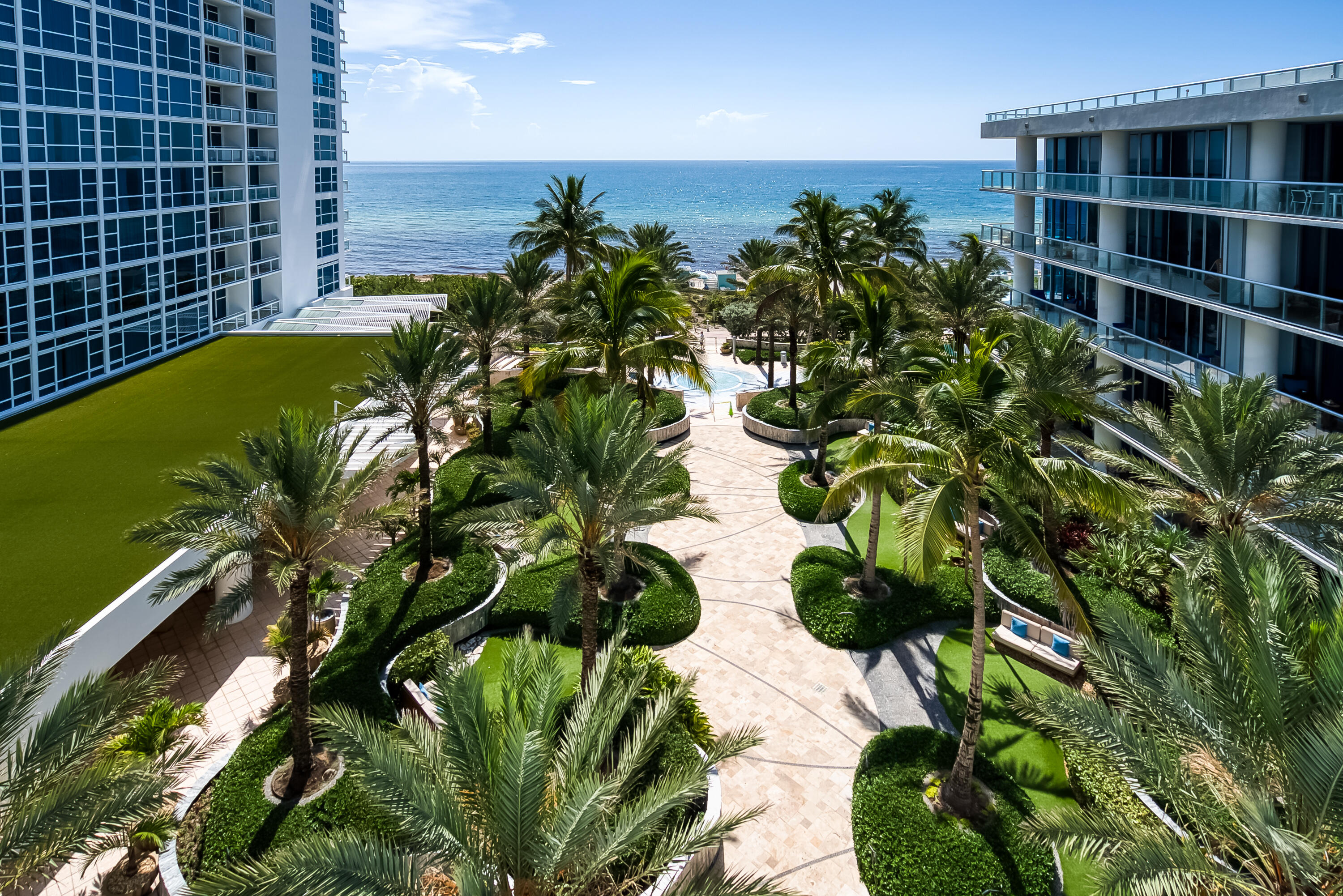 6899 Collins #1409, Miami Beach FL 33141