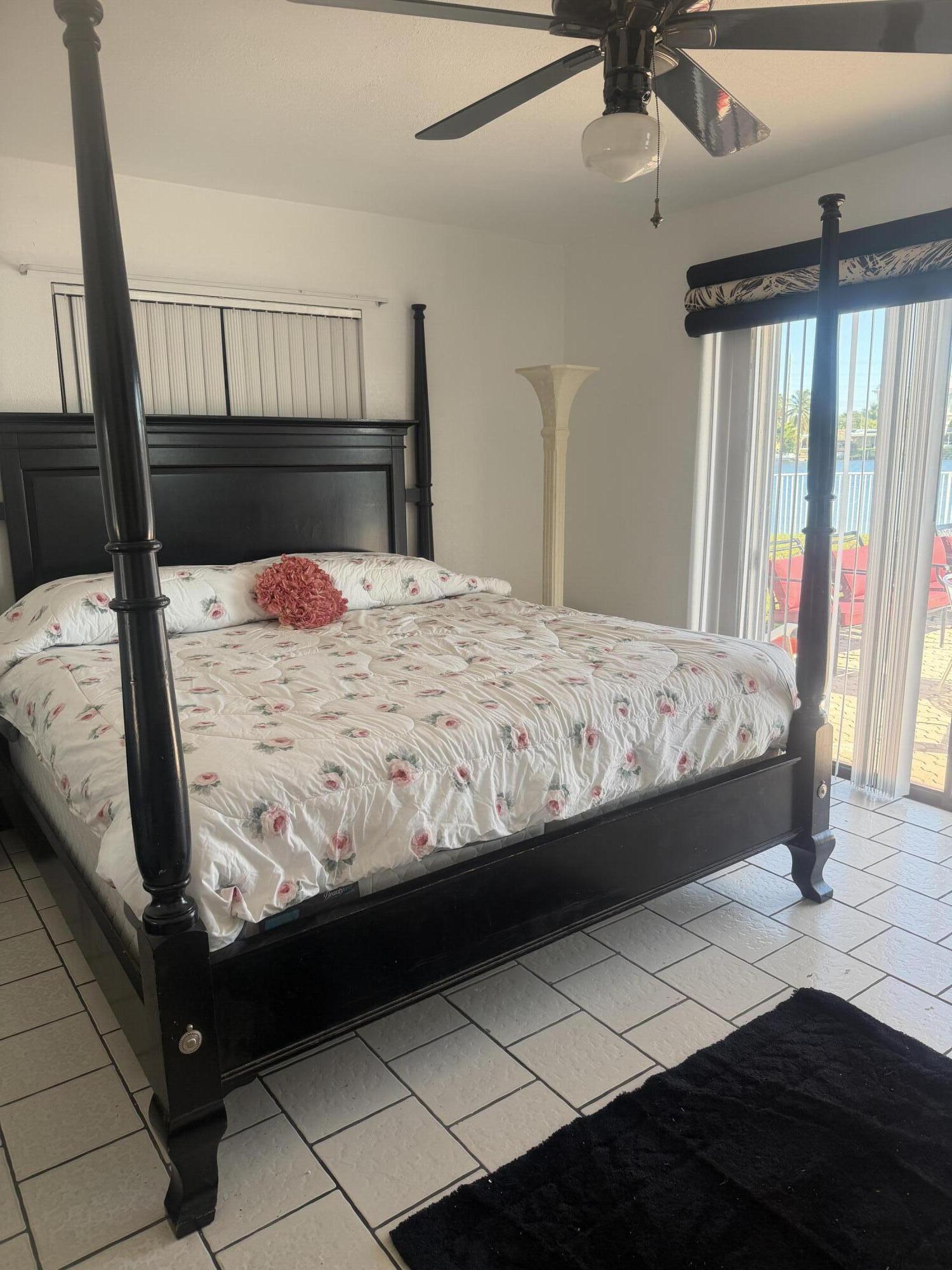 2181 NW 94TH, Pembroke Pines FL 33024