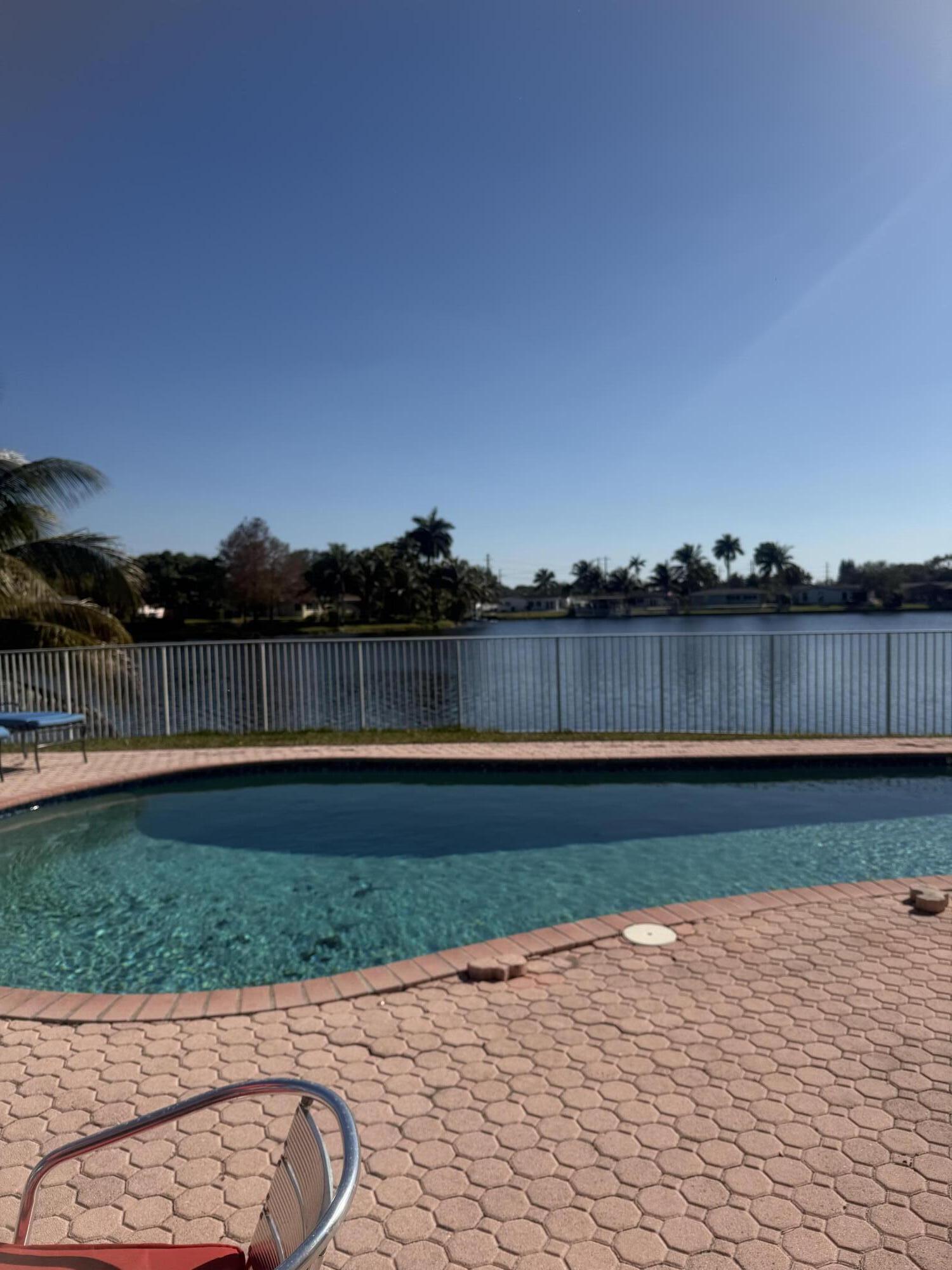 2181 NW 94TH, Pembroke Pines FL 33024