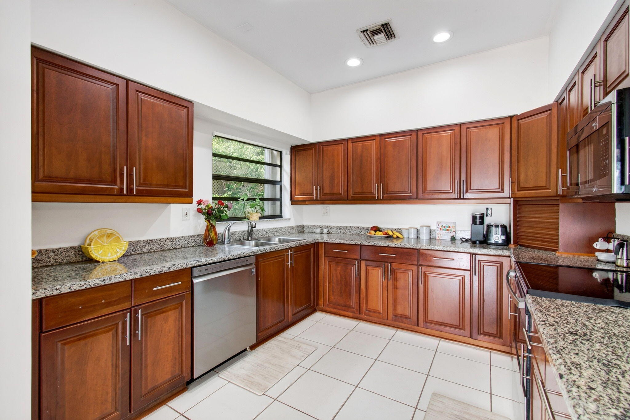 8718 Via Reale, Boca Raton FL 33496