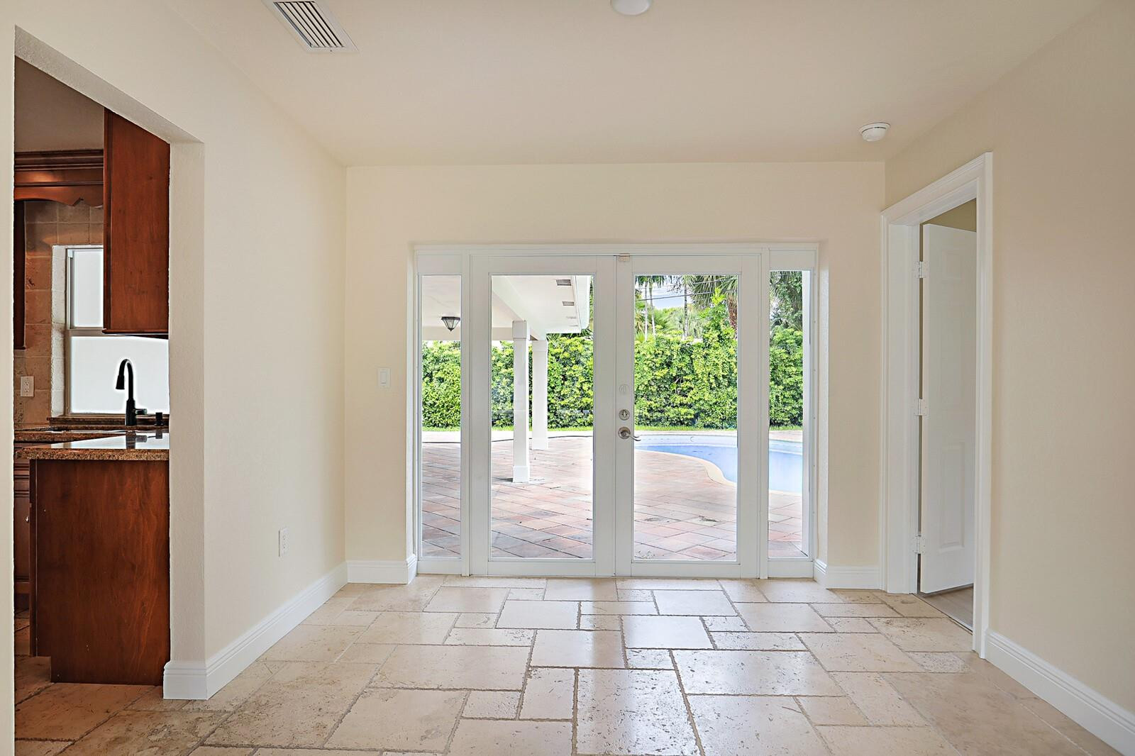 5110 NE 30th, Lighthouse Point FL 33064