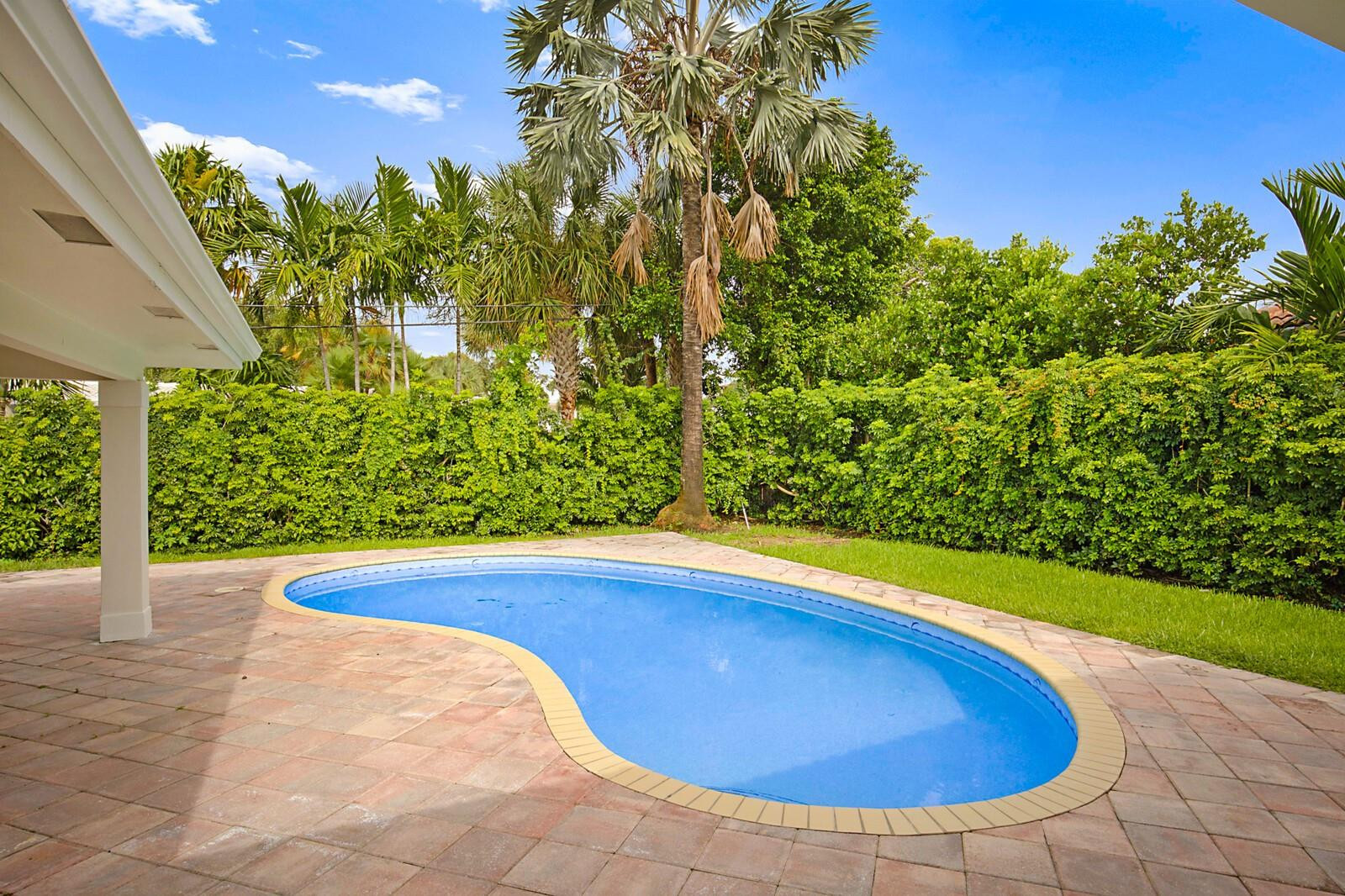5110 NE 30th, Lighthouse Point FL 33064
