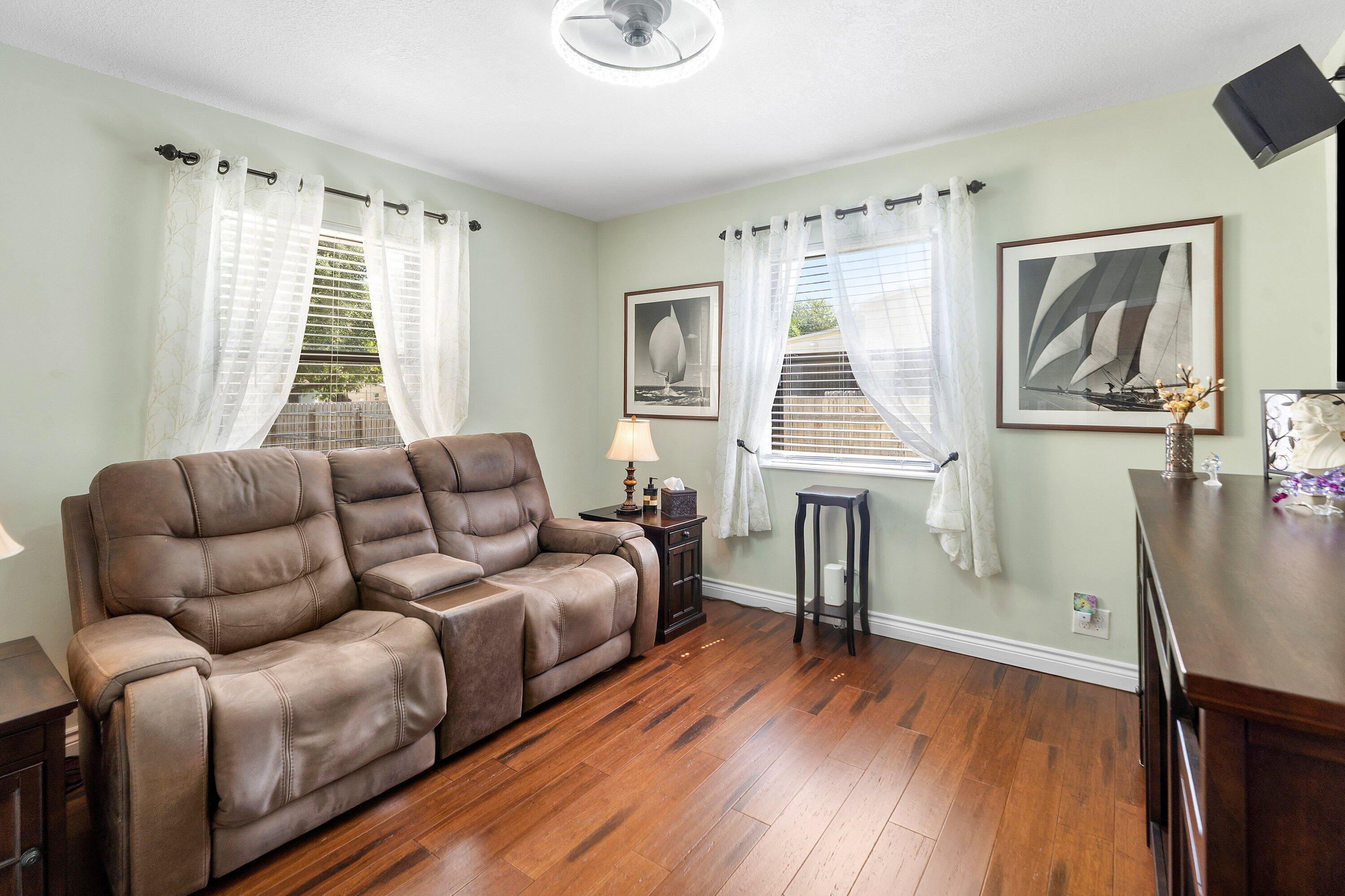 141 Date Palm, Lake Park FL 33403