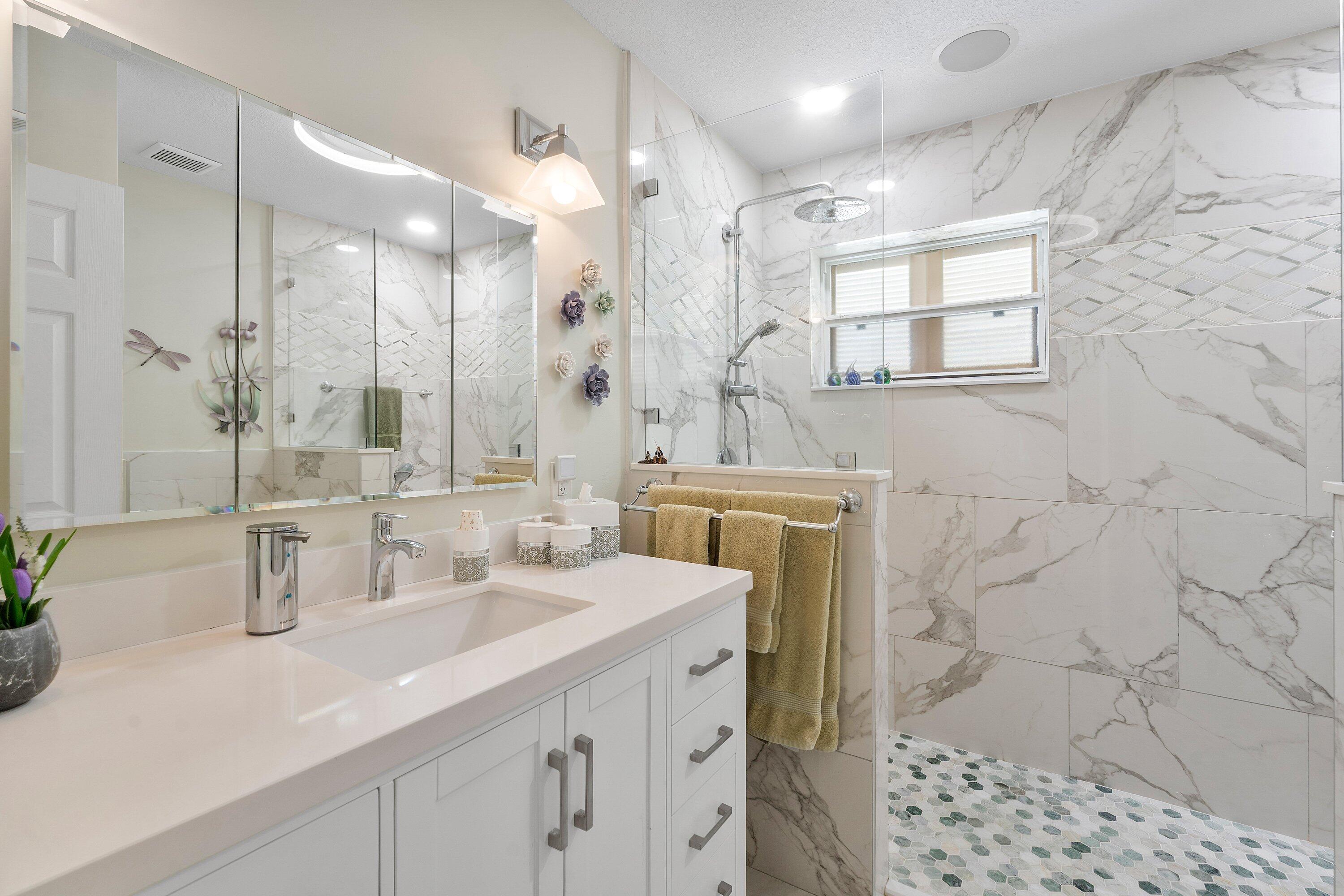 141 Date Palm, Lake Park FL 33403