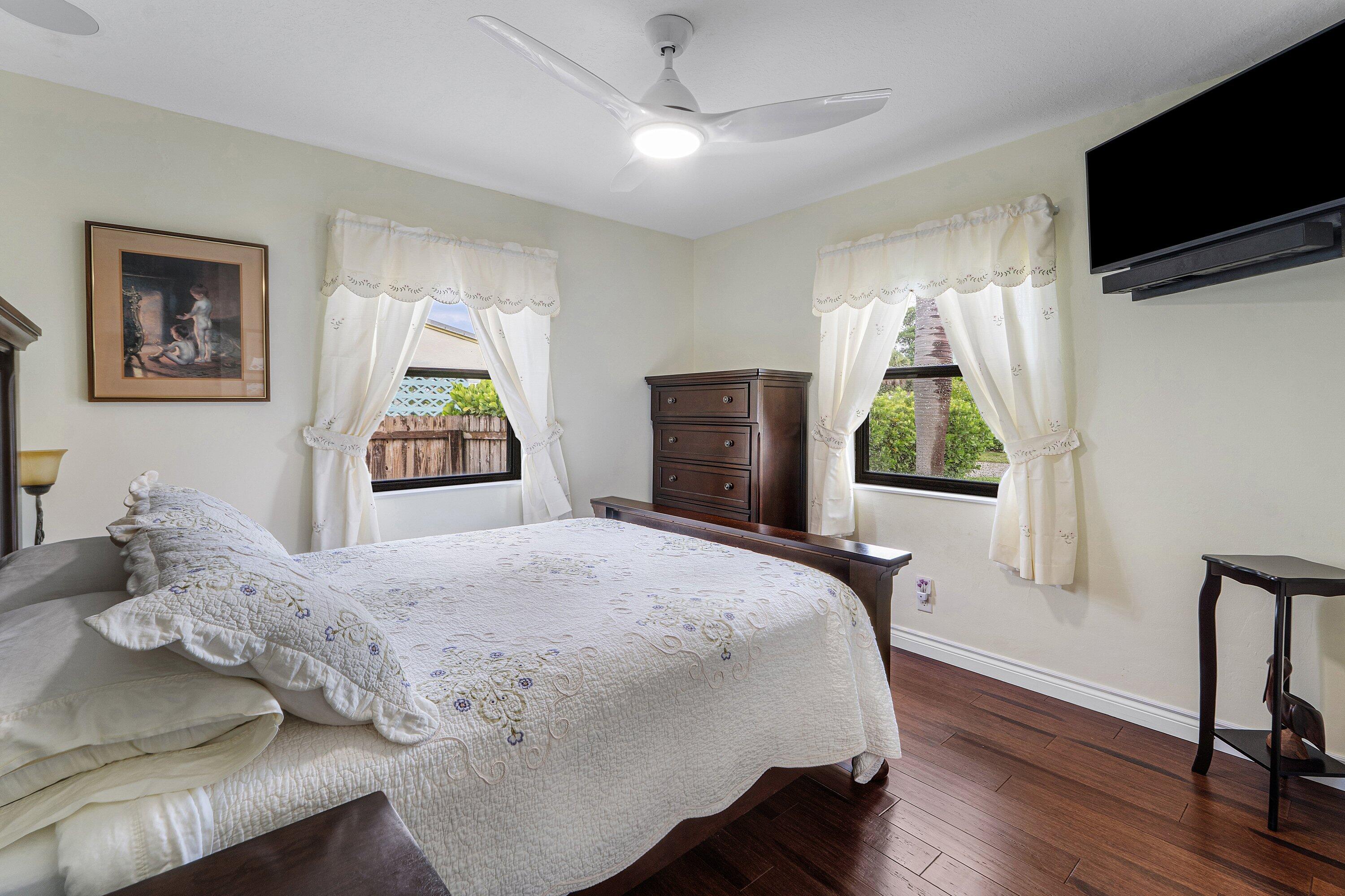 141 Date Palm, Lake Park FL 33403