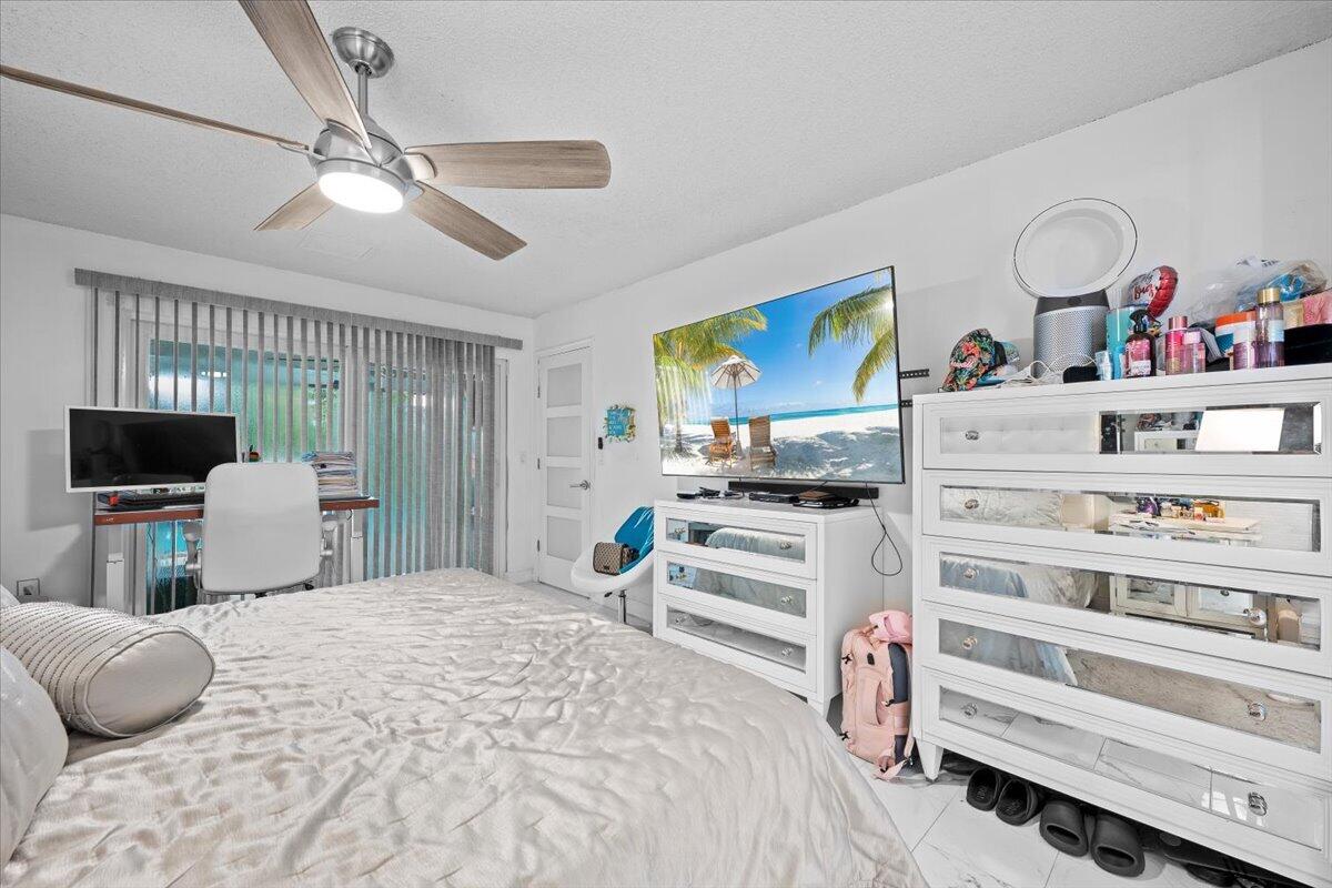 11650 NW 39TH, Sunrise FL 33323