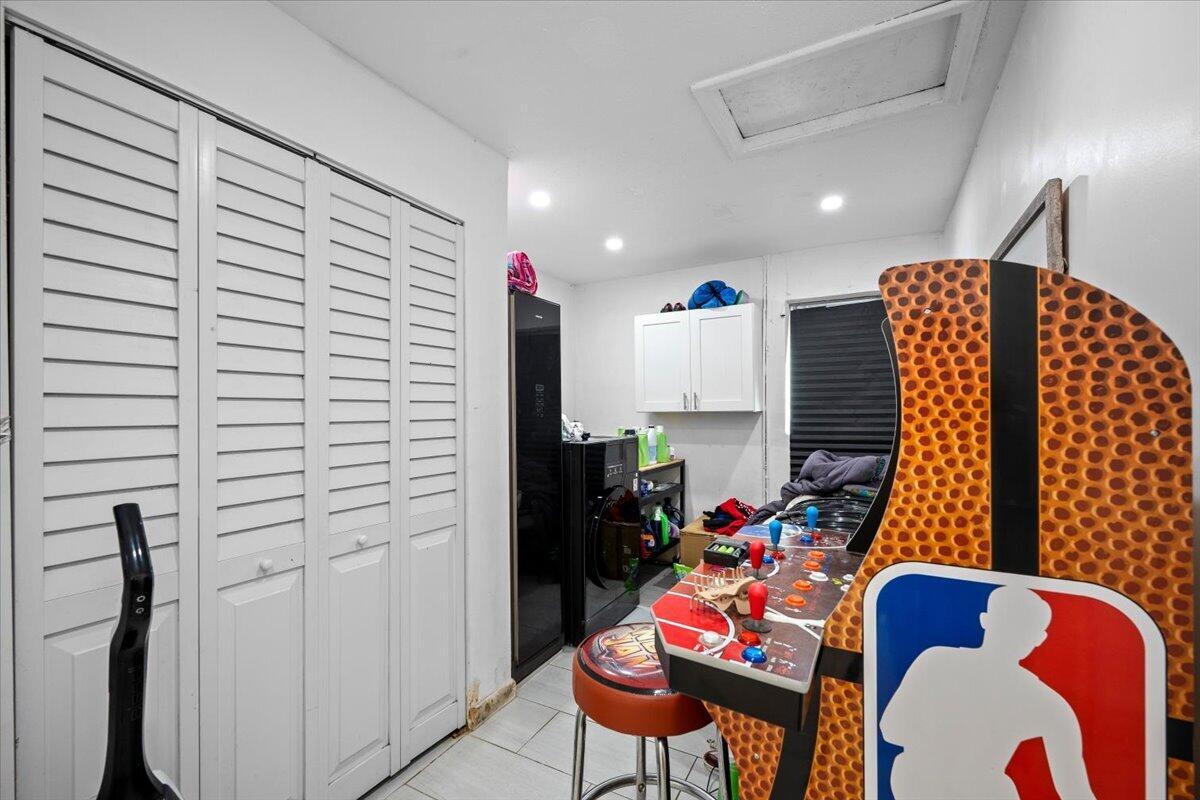 11650 NW 39TH, Sunrise FL 33323