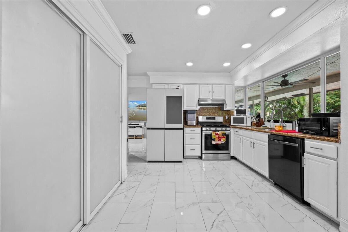 11650 NW 39TH, Sunrise FL 33323