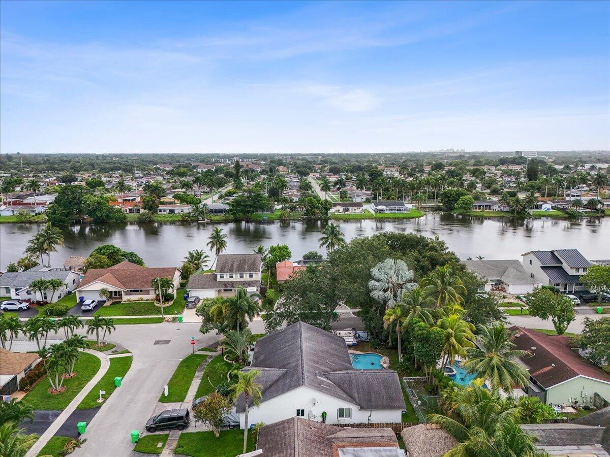 11650 NW 39TH, Sunrise FL 33323