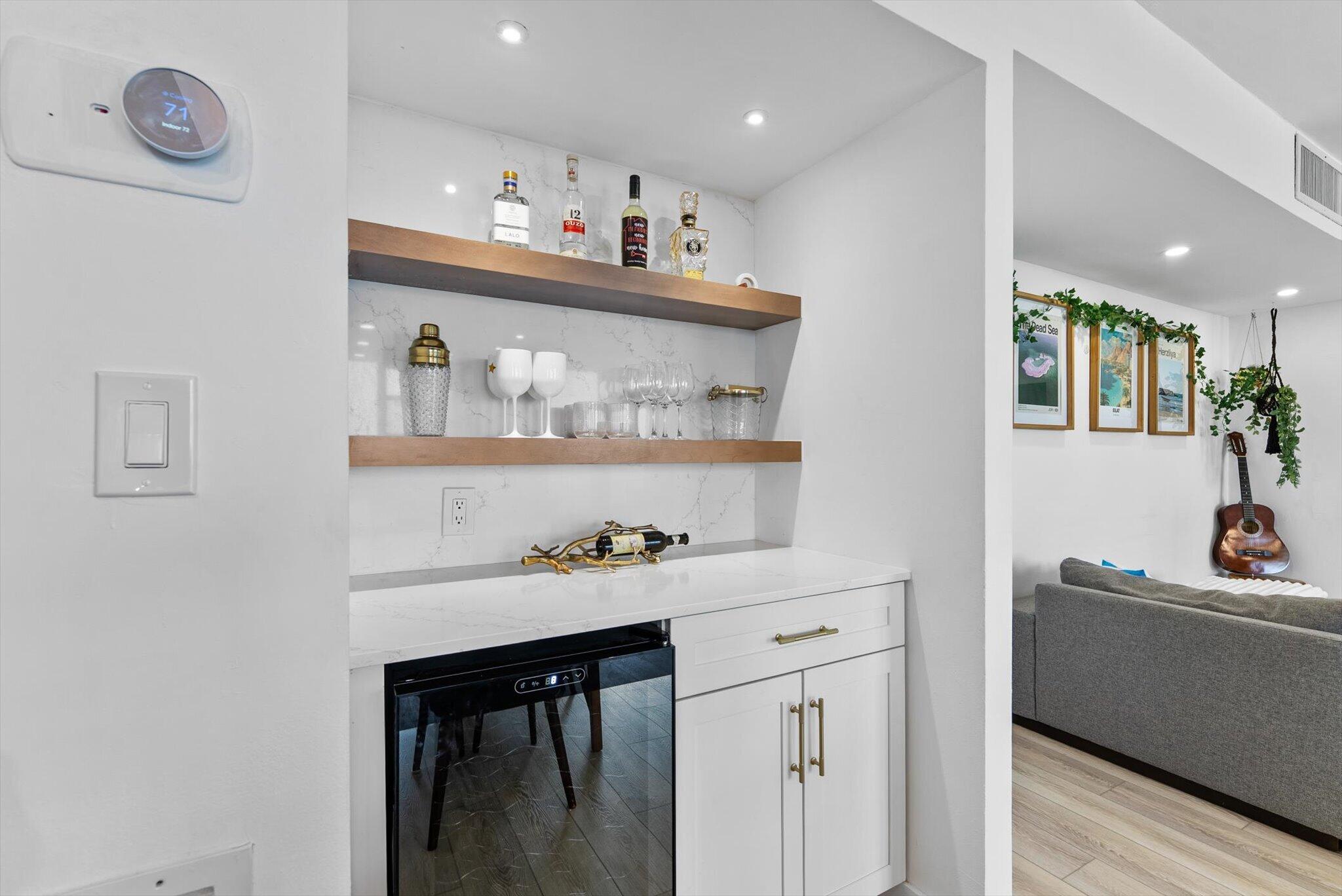 1237 HILLSBORO MILE #604, Hillsboro Beach FL 33062