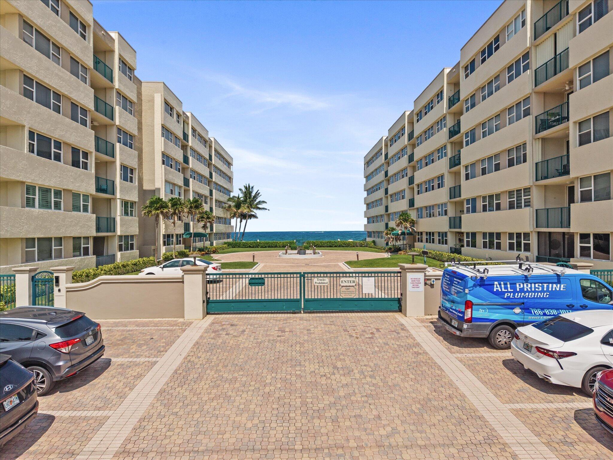 1237 HILLSBORO MILE #604, Hillsboro Beach FL 33062
