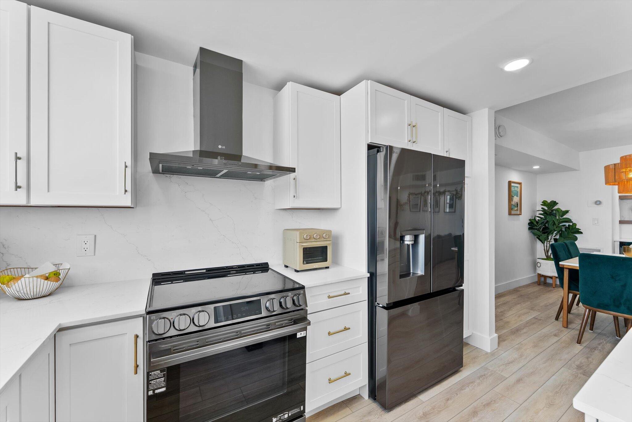 1237 HILLSBORO MILE #604, Hillsboro Beach FL 33062