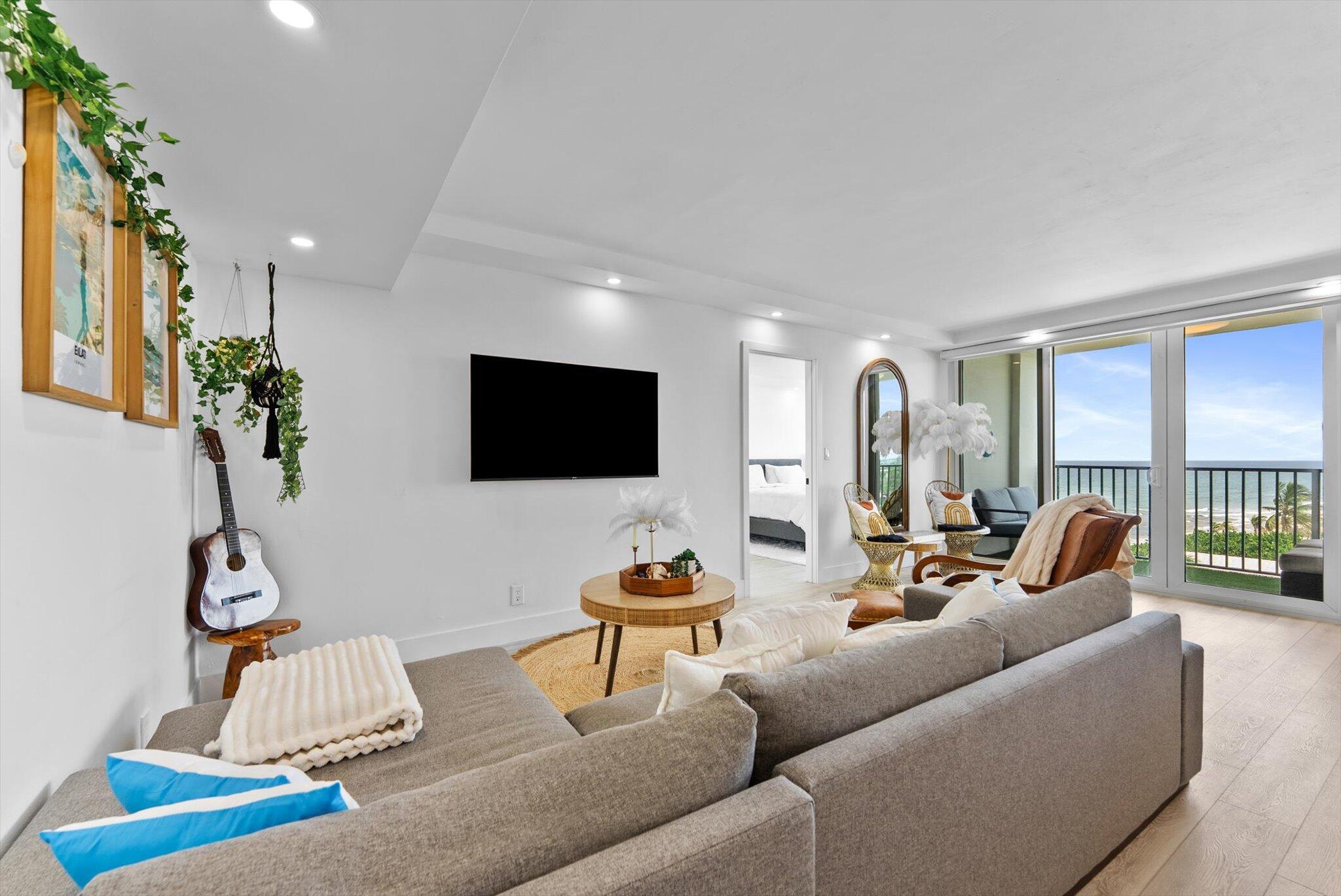 1237 HILLSBORO MILE #604, Hillsboro Beach FL 33062