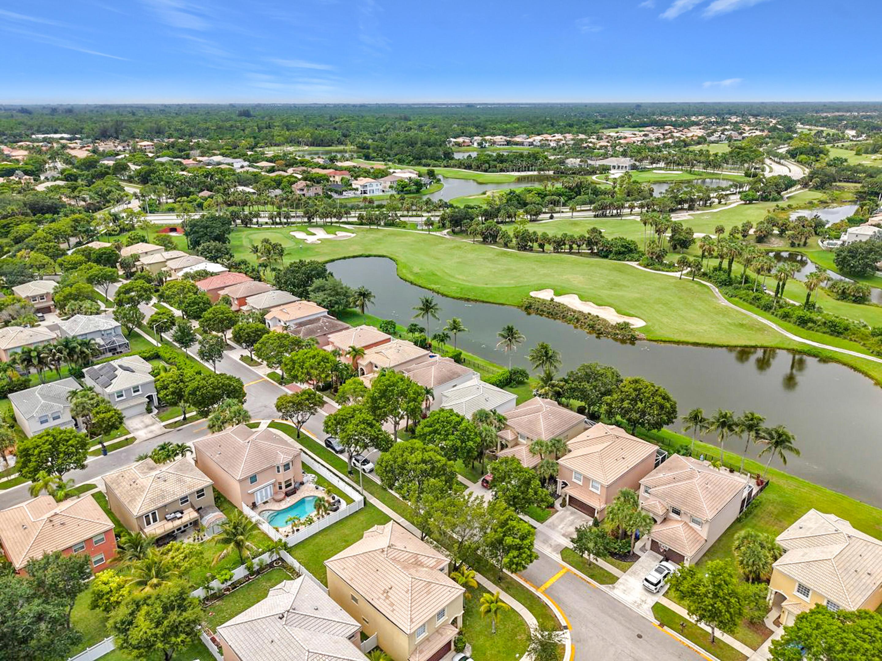 1154 OAKWATER, Royal Palm Beach FL 33411