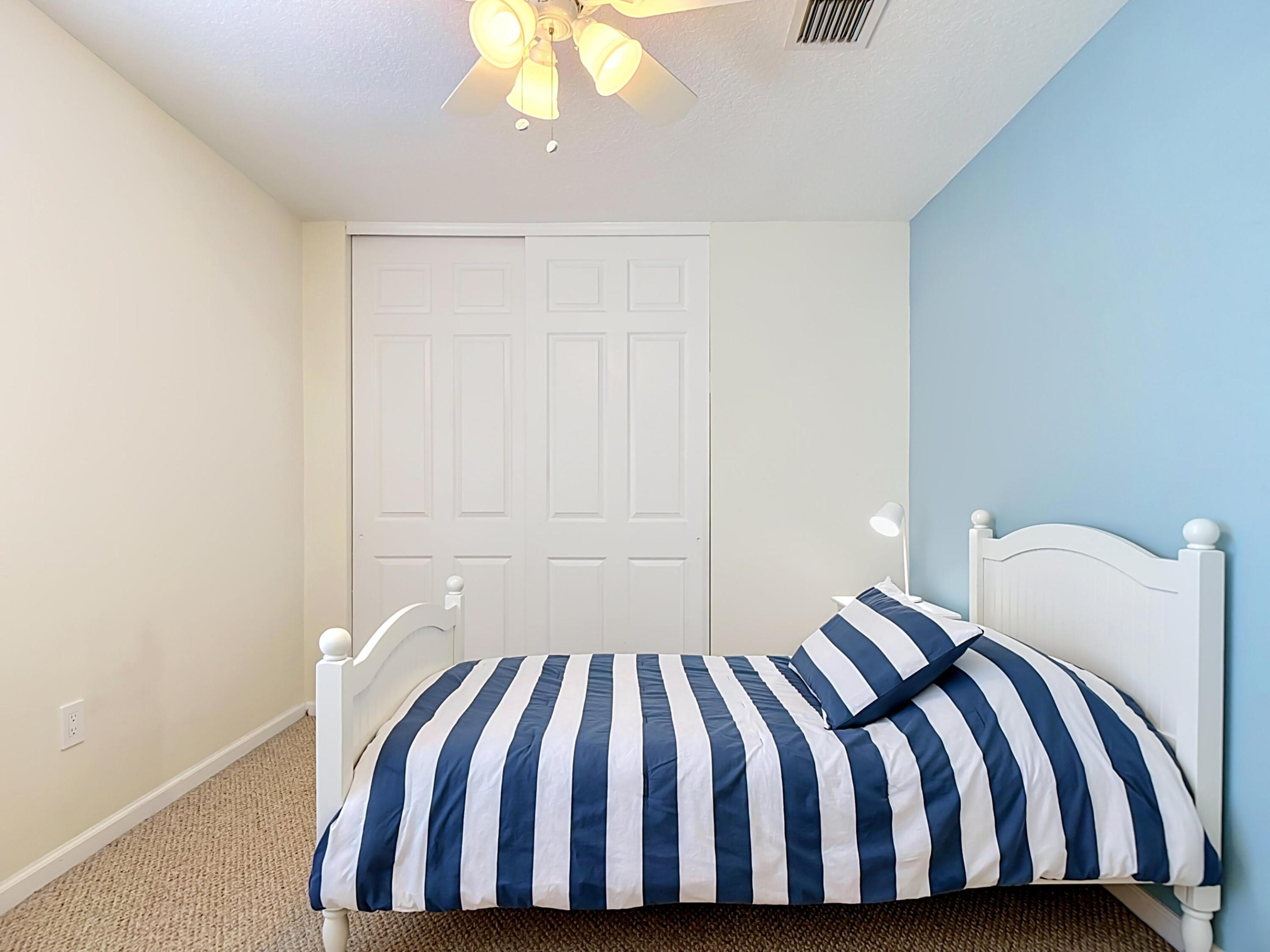 1154 OAKWATER, Royal Palm Beach FL 33411