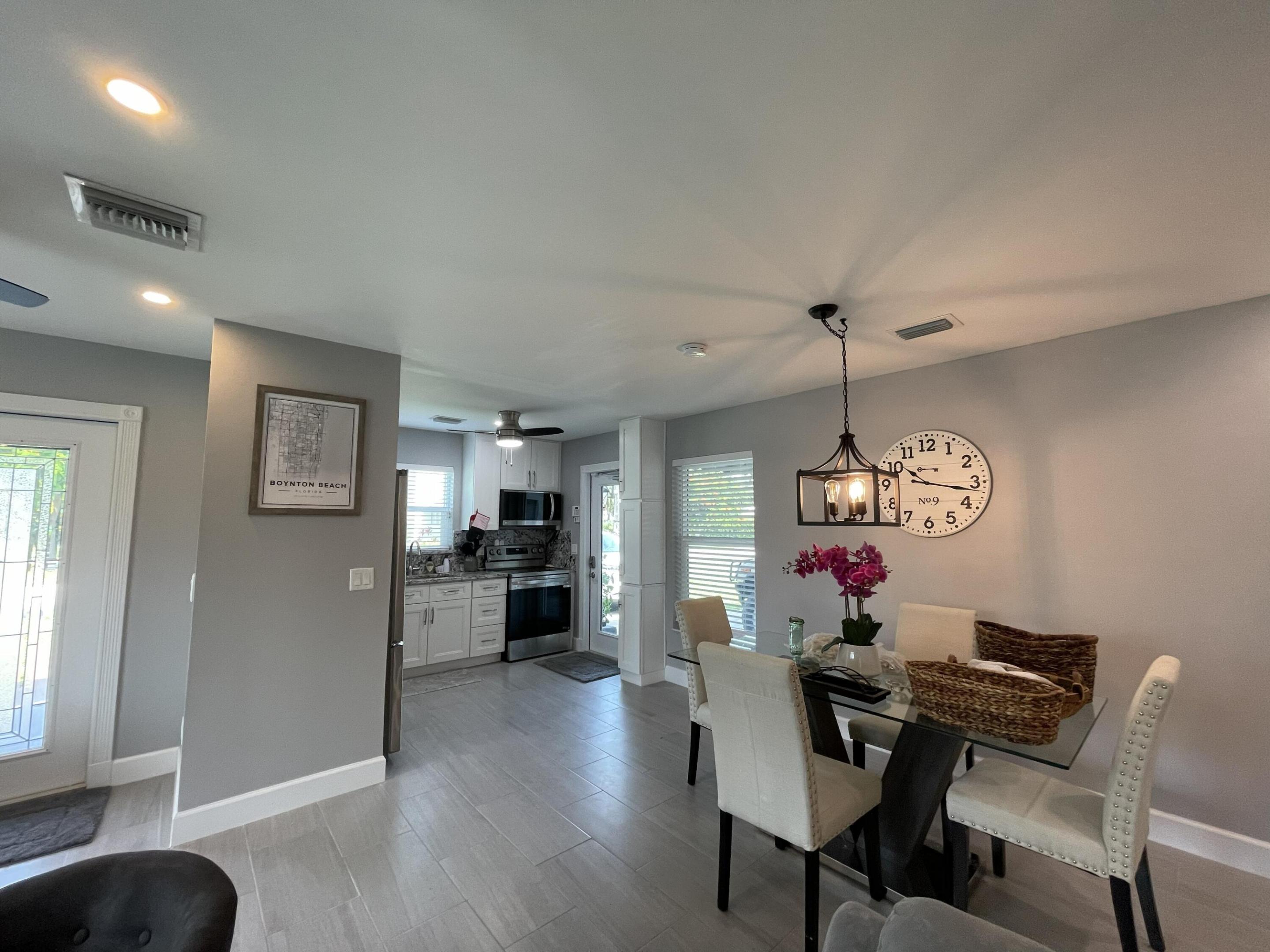 222 SE 3RD, Boynton Beach FL 33435