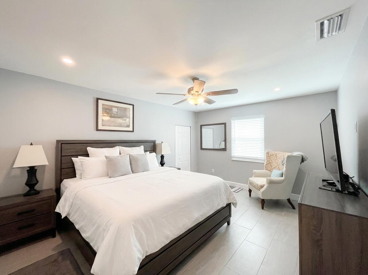 222 SE 3RD, Boynton Beach FL 33435