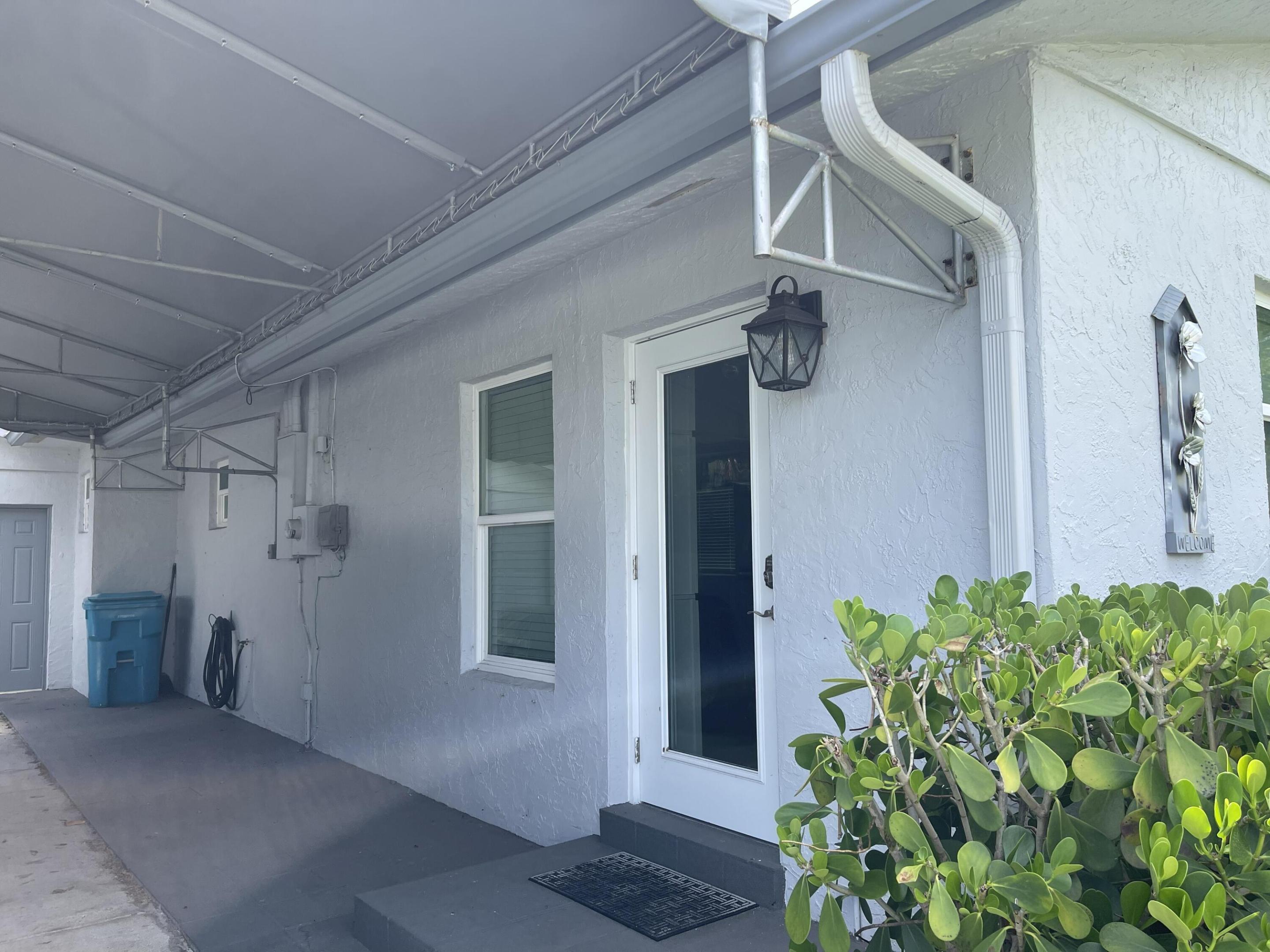 222 SE 3RD, Boynton Beach FL 33435