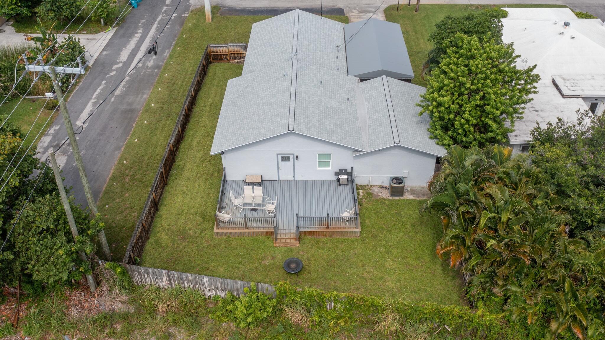 222 SE 3RD, Boynton Beach FL 33435