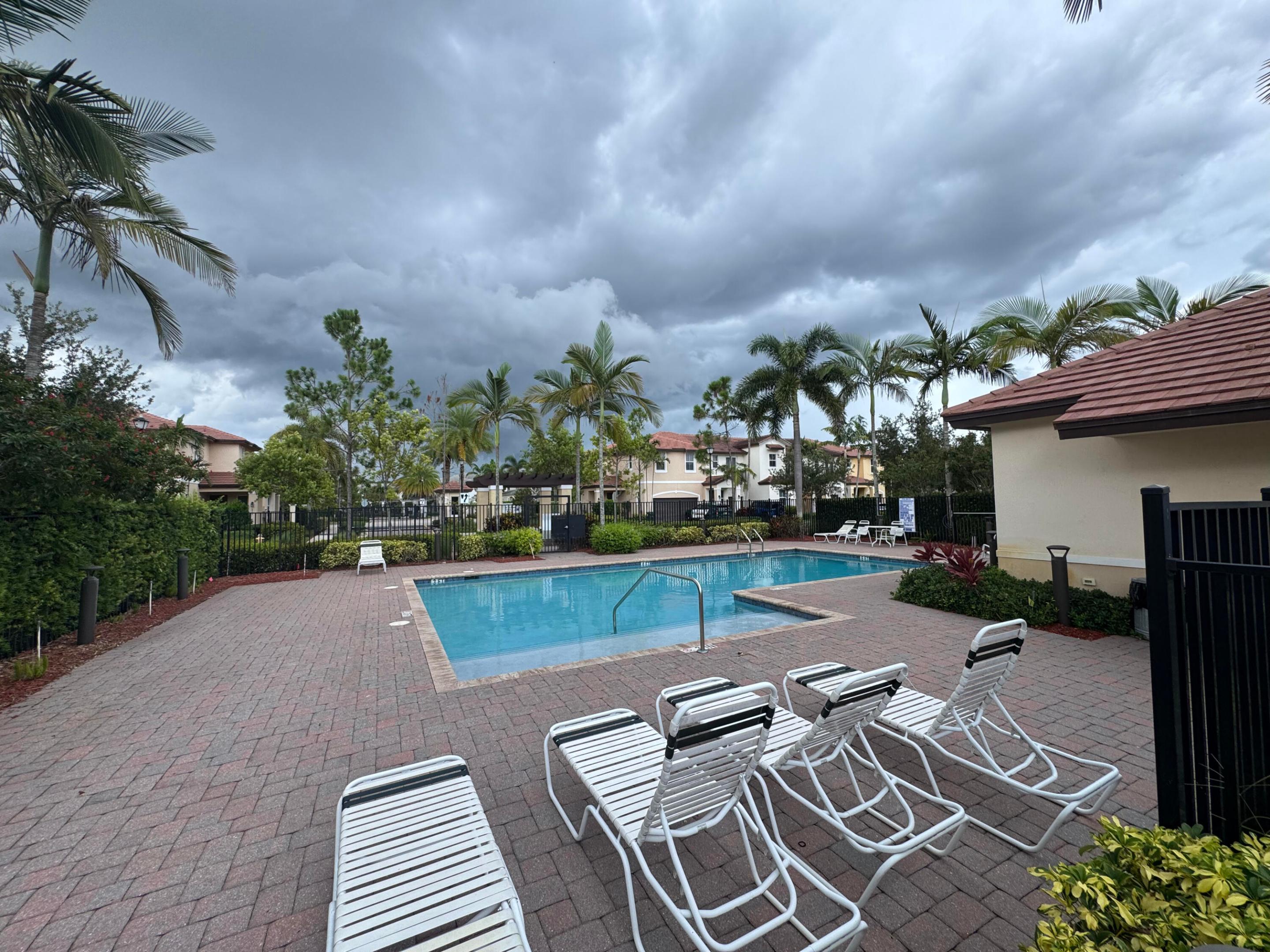 6958 Long Pine, Coconut Creek FL 33073