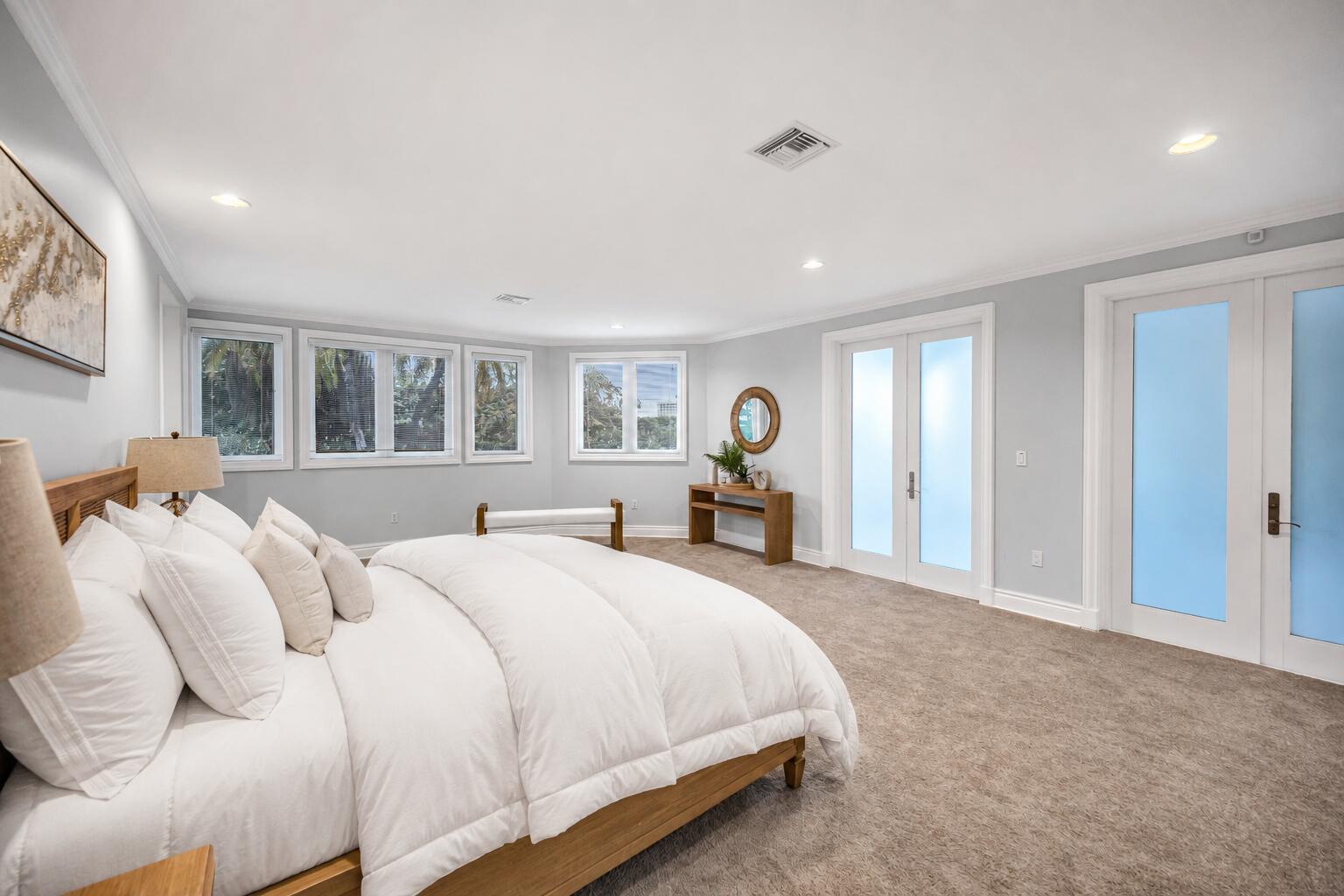 709 Idlewyld, Fort Lauderdale FL 33301