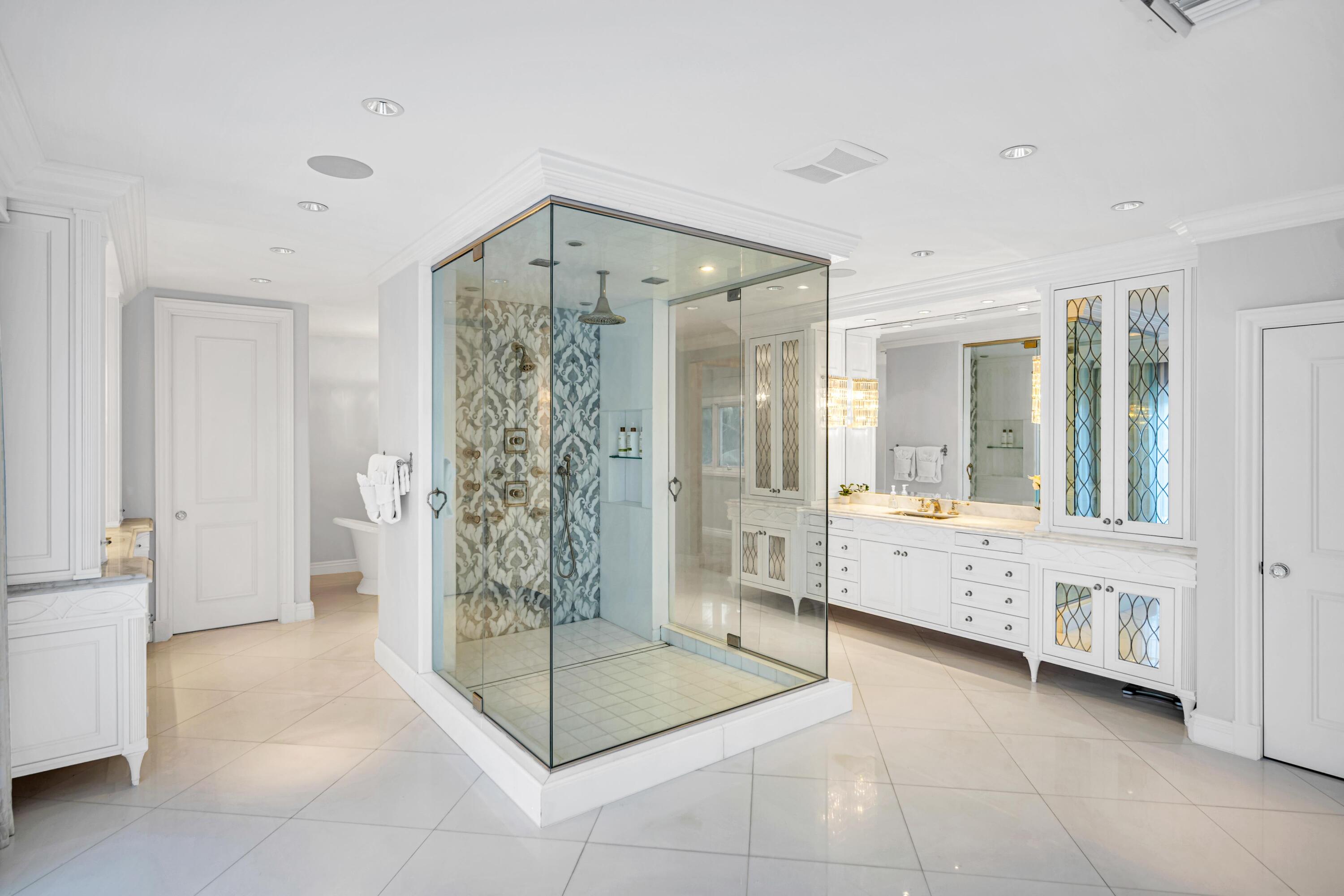 709 Idlewyld, Fort Lauderdale FL 33301
