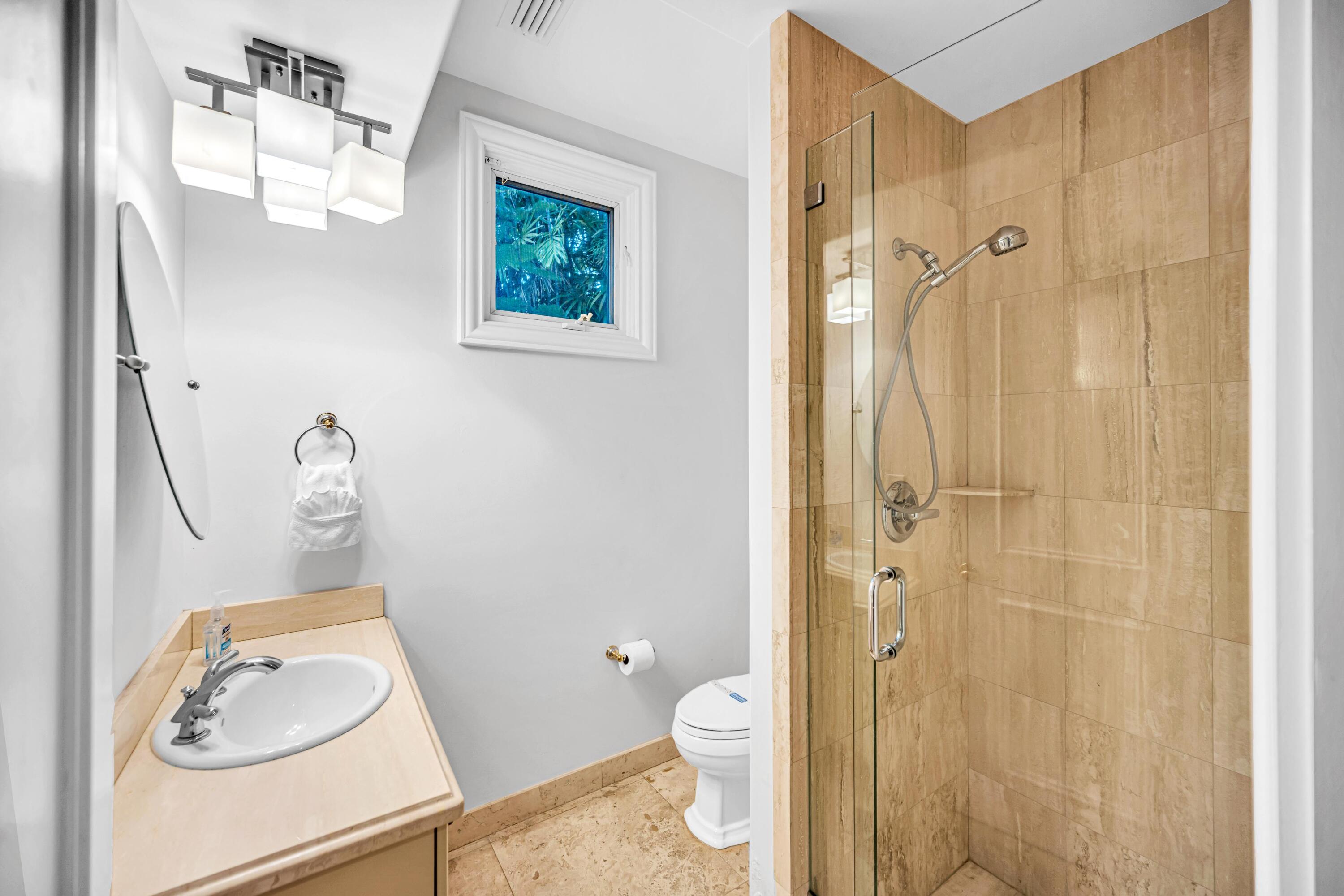 709 Idlewyld, Fort Lauderdale FL 33301