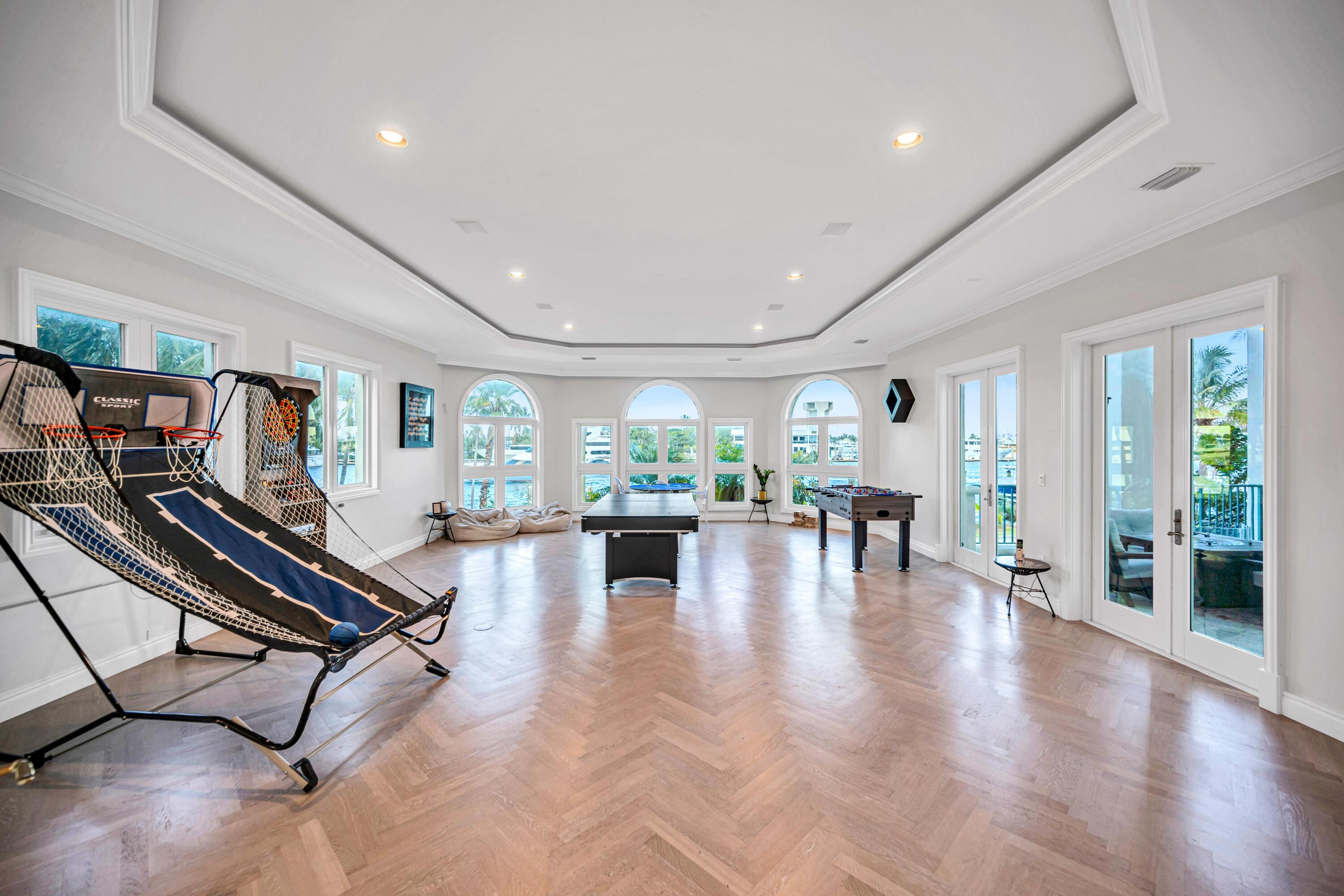 709 Idlewyld, Fort Lauderdale FL 33301