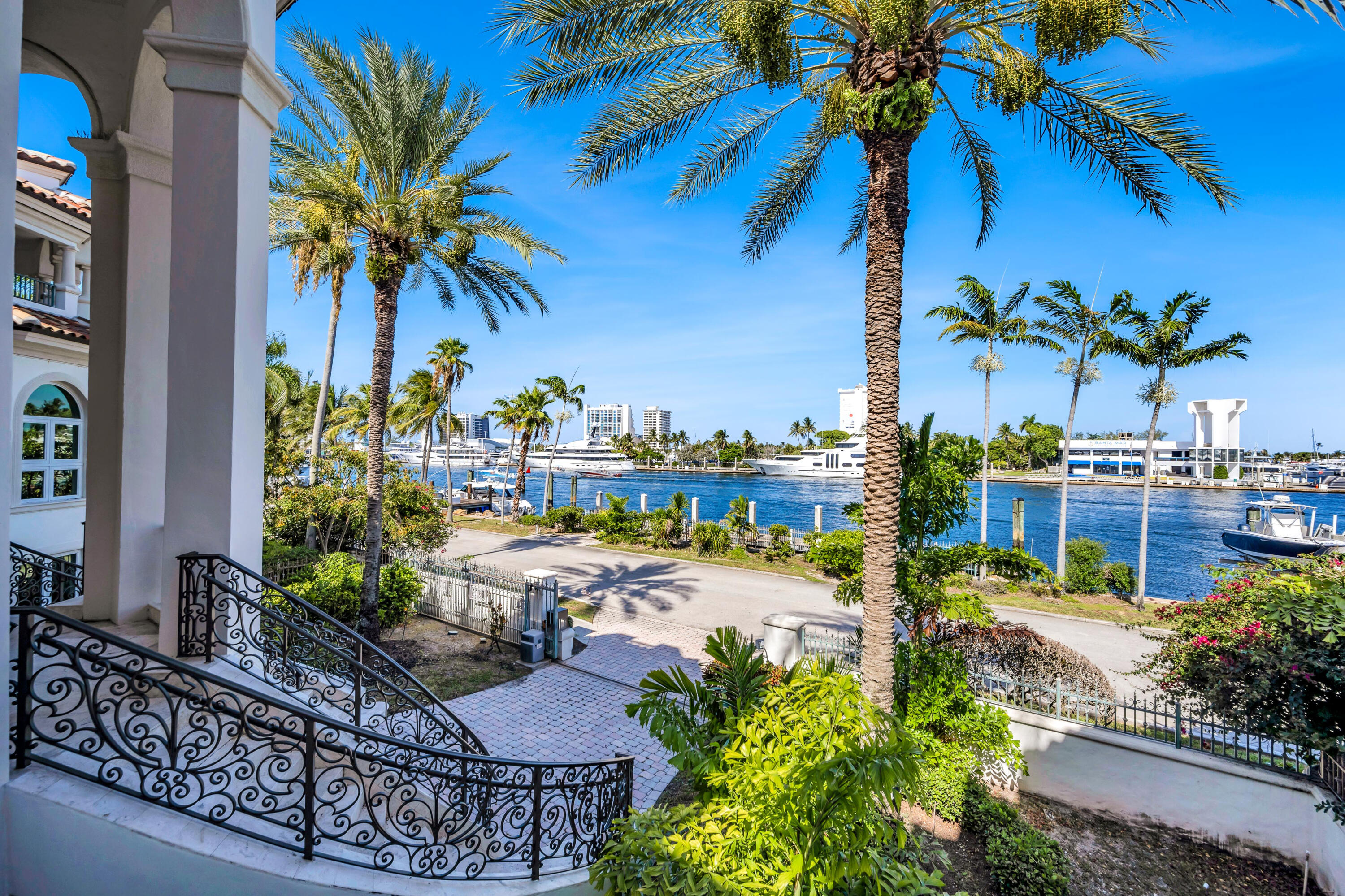 709 Idlewyld, Fort Lauderdale FL 33301