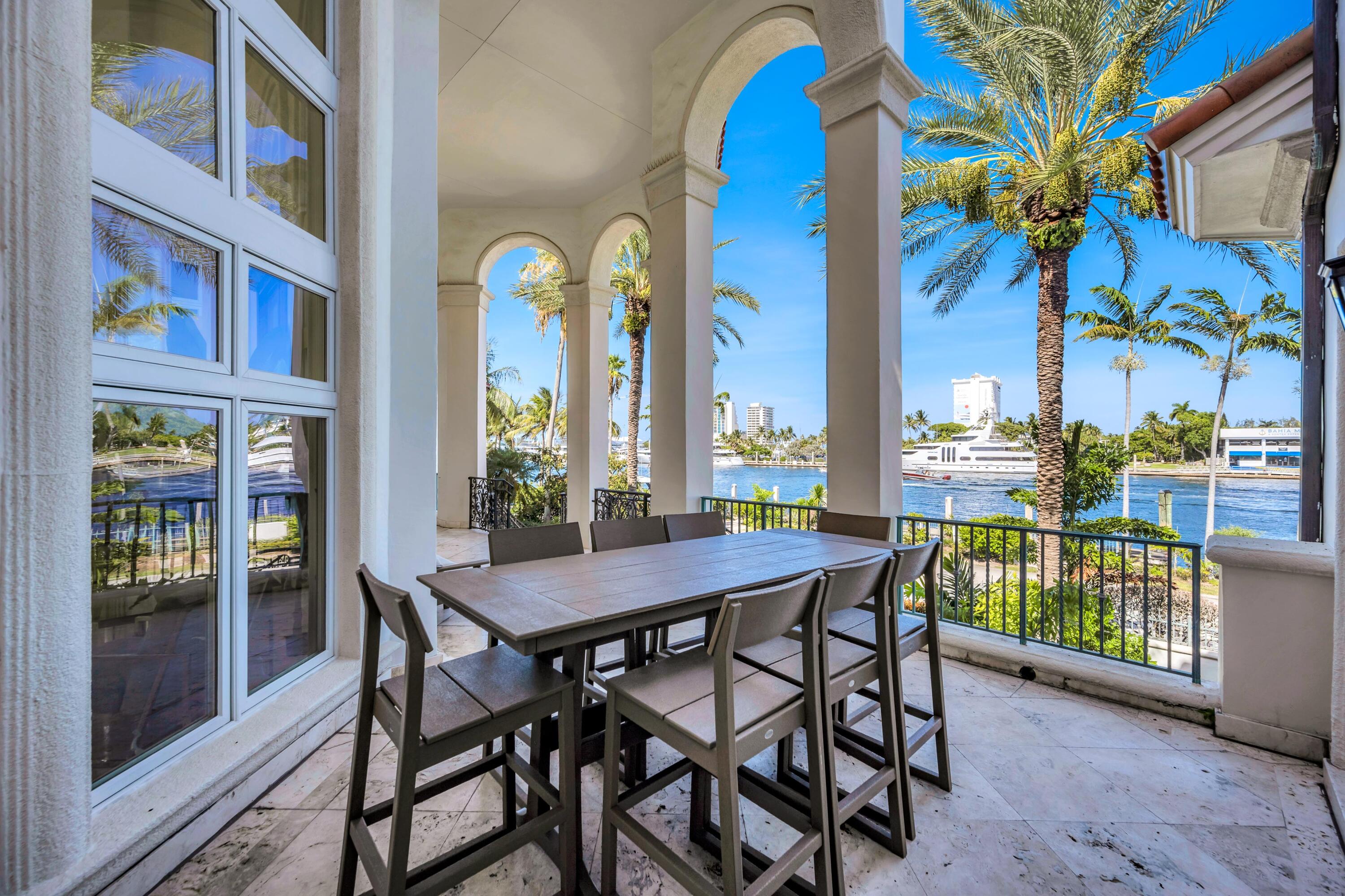 709 Idlewyld, Fort Lauderdale FL 33301