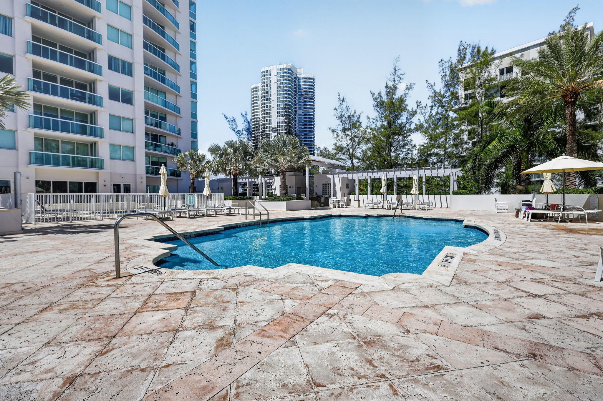 19400 Turnberry #921, Aventura FL 33180