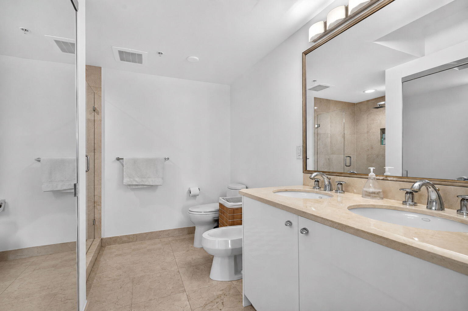 19400 Turnberry #921, Aventura FL 33180