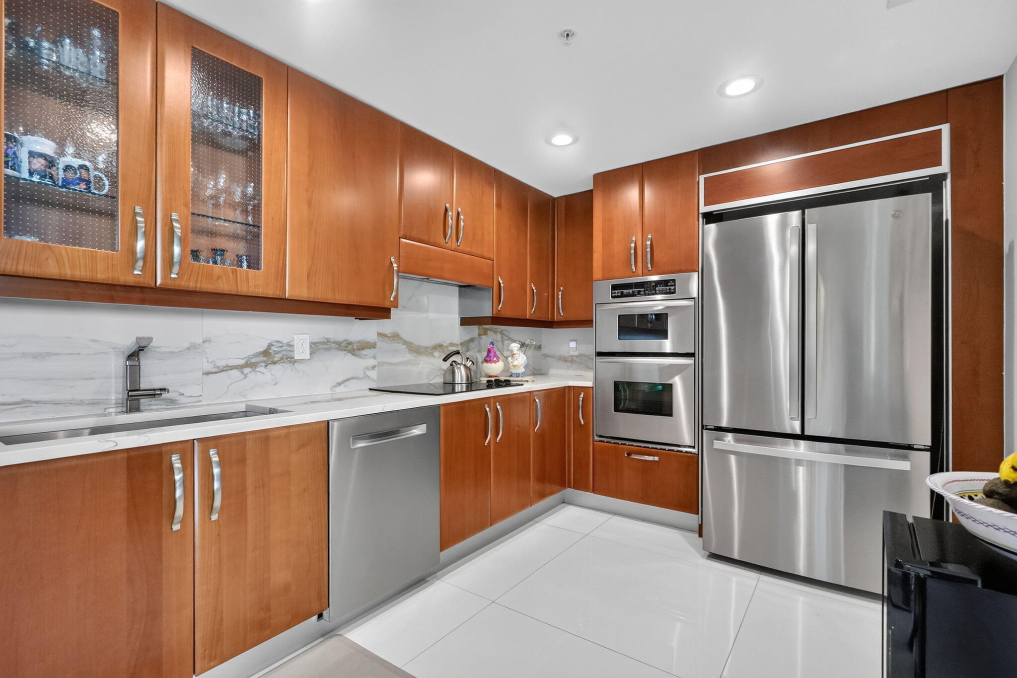 19400 Turnberry #921, Aventura FL 33180