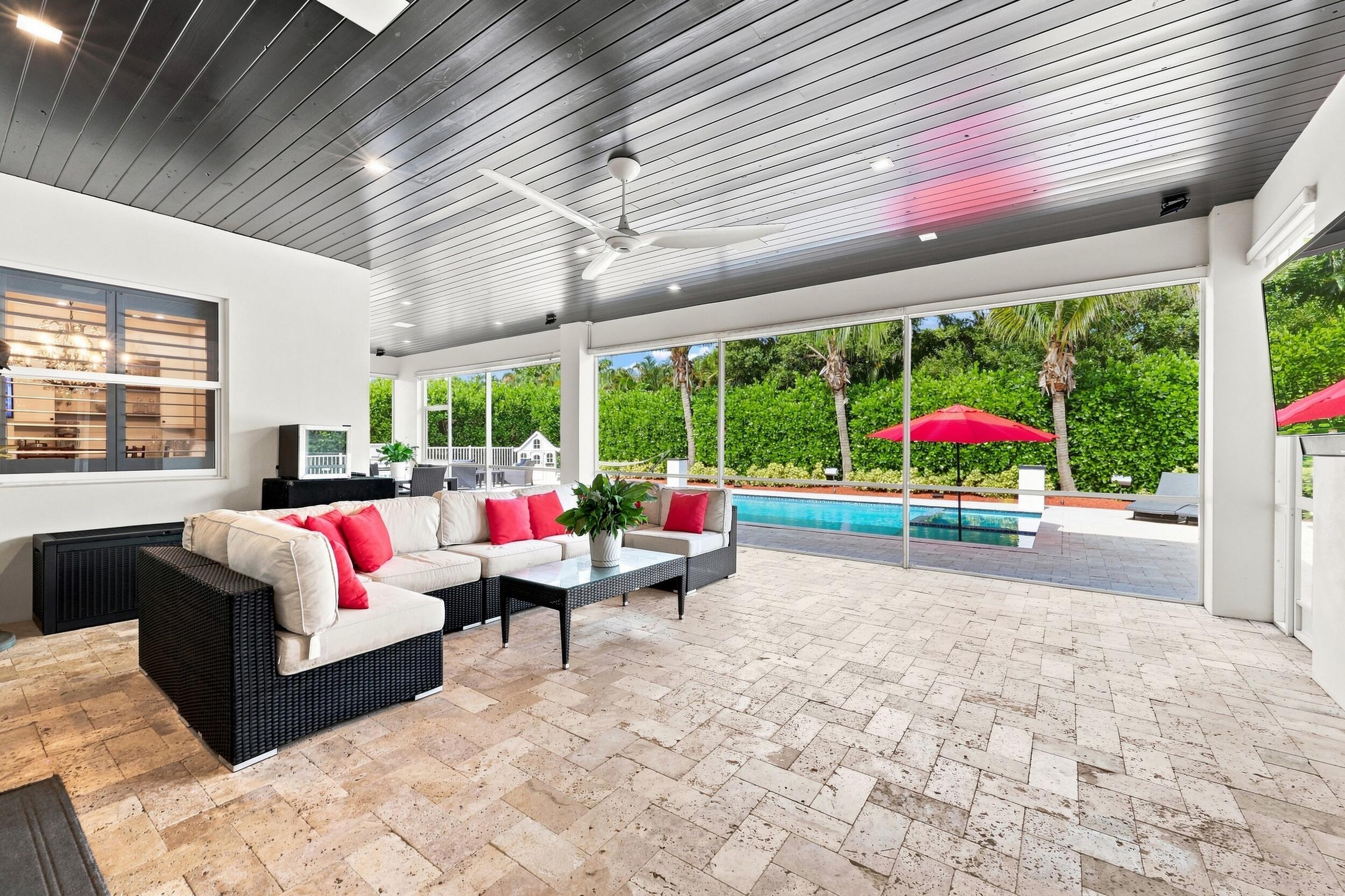 16475 76TH, Palm Beach Gardens FL 33418