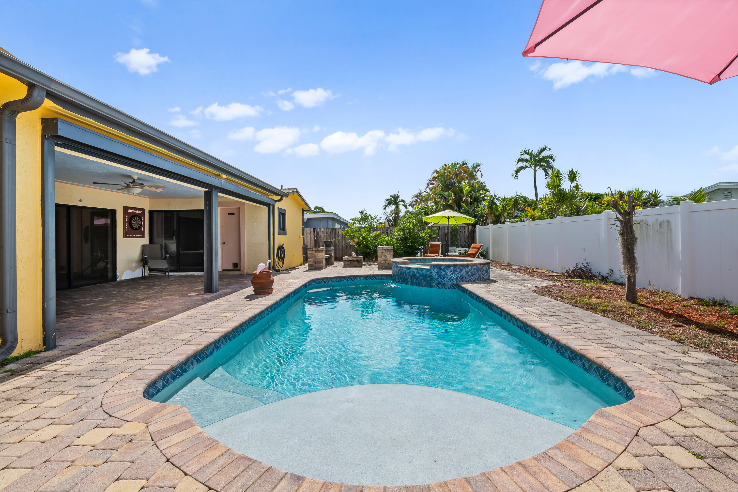 7970 NW 1ST, Margate FL 33063