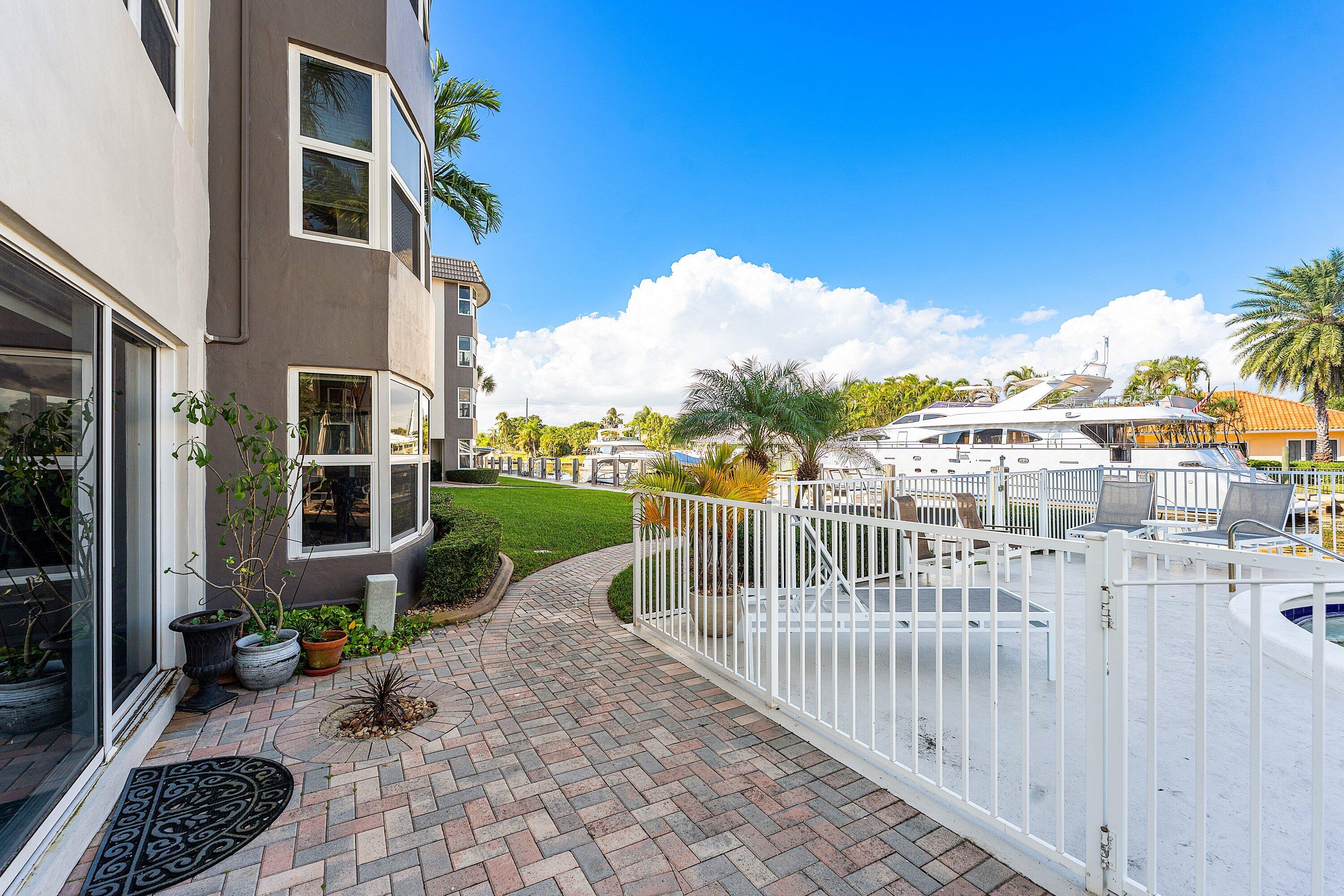 3031 NE 51ST #106W, Fort Lauderdale FL 33308
