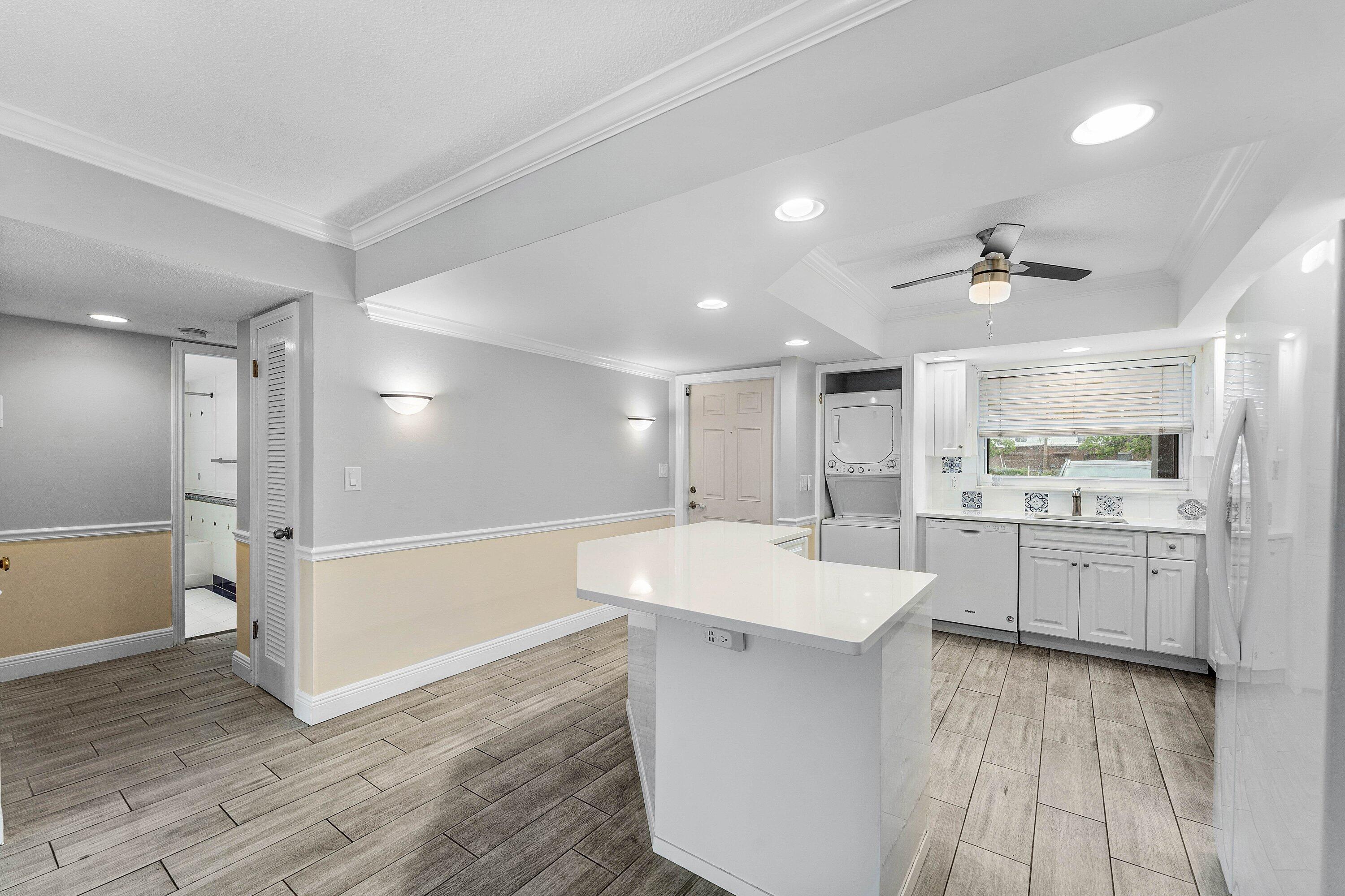 3031 NE 51ST #106W, Fort Lauderdale FL 33308