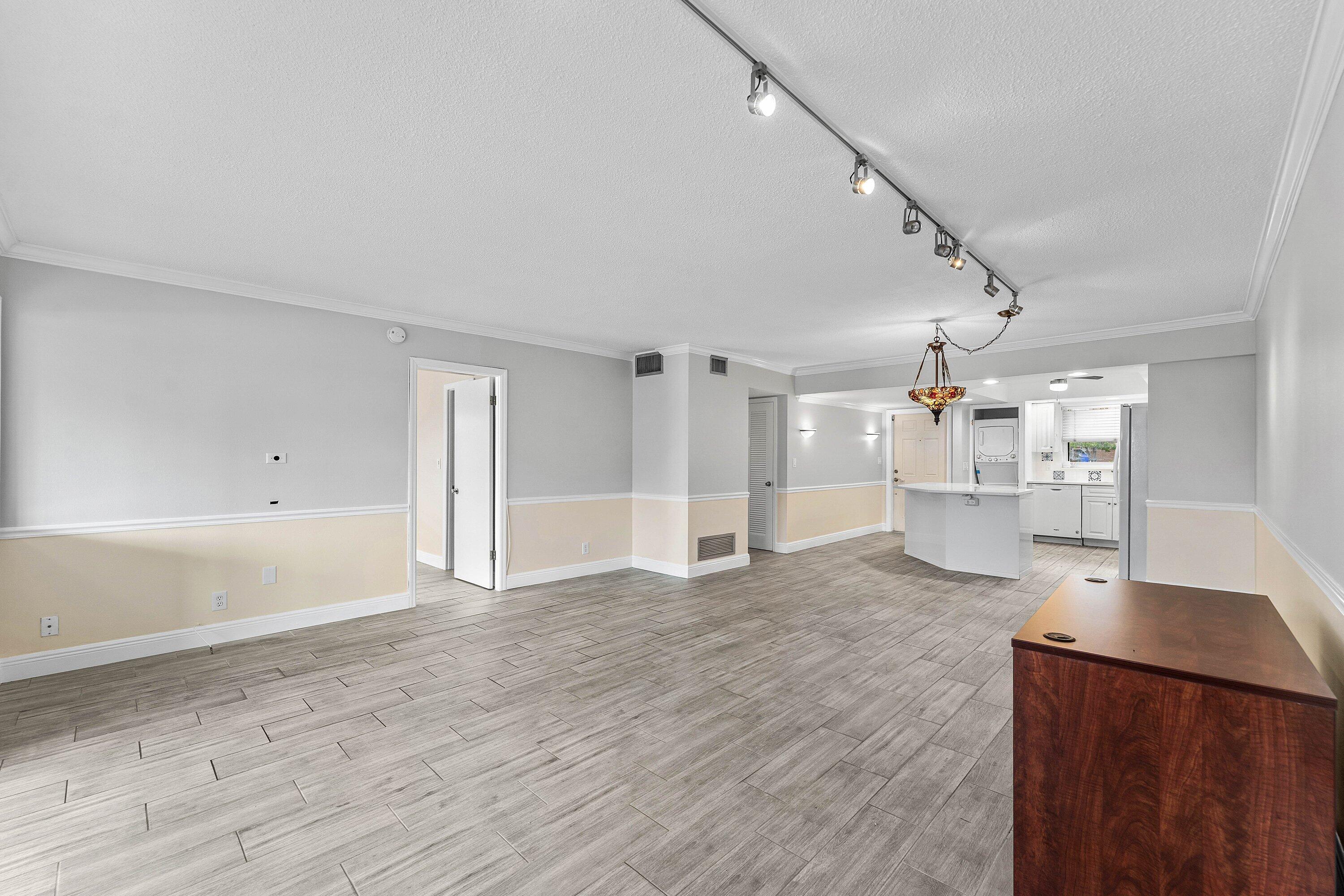 3031 NE 51ST #106W, Fort Lauderdale FL 33308