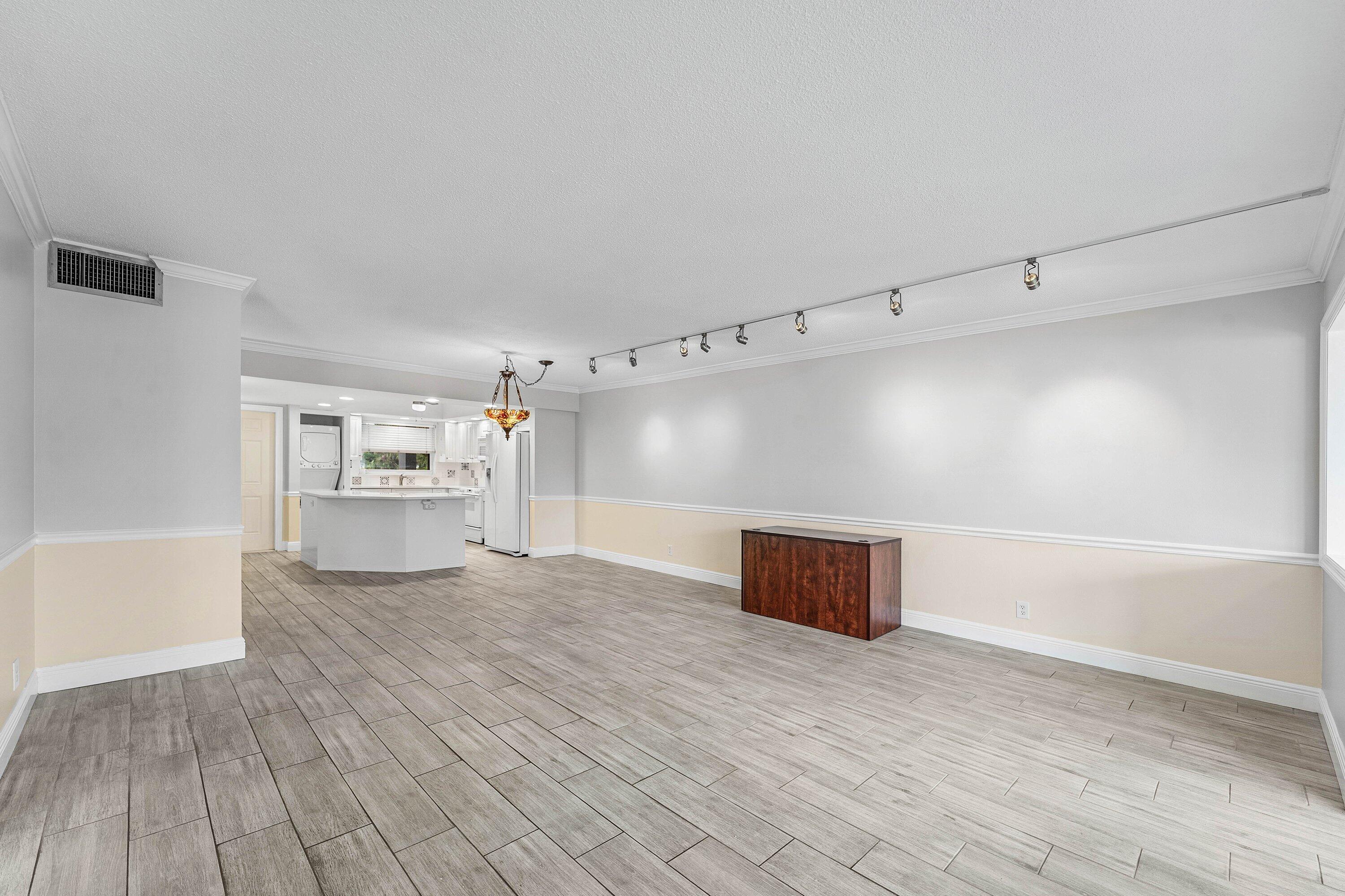 3031 NE 51ST #106W, Fort Lauderdale FL 33308
