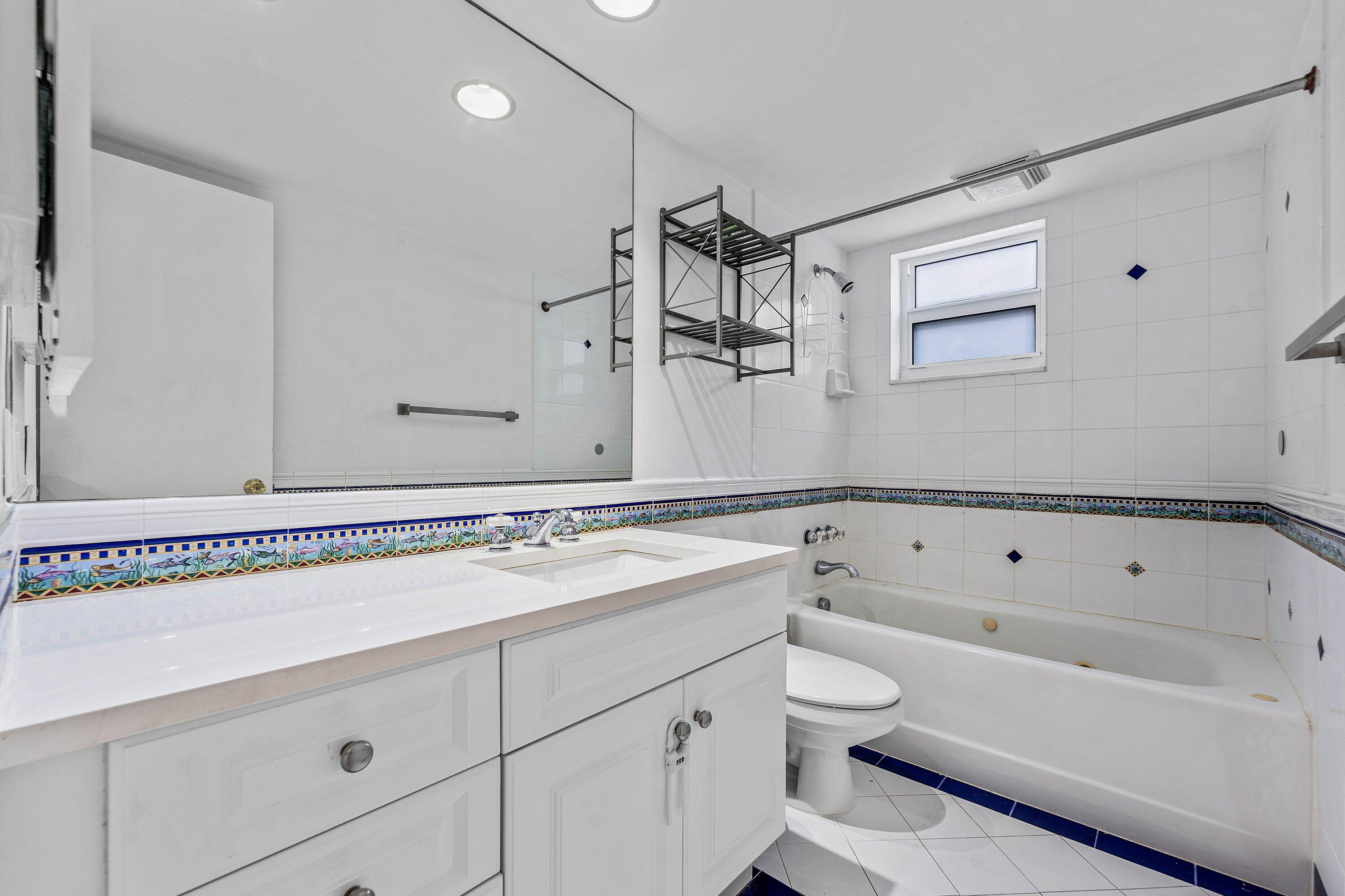 3031 NE 51ST #106W, Fort Lauderdale FL 33308