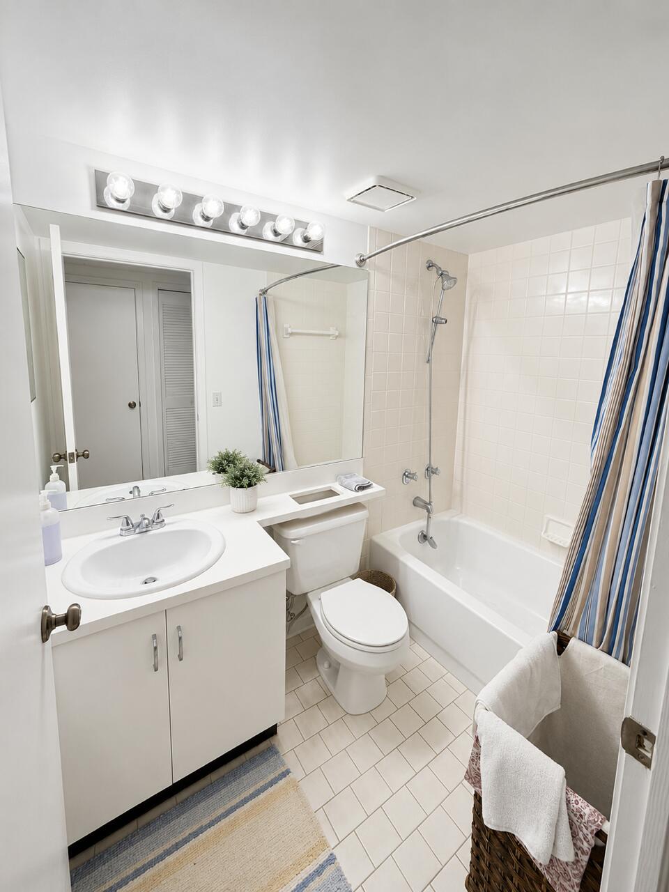 125 WATERSIDE #125, Hypoluxo FL 33462