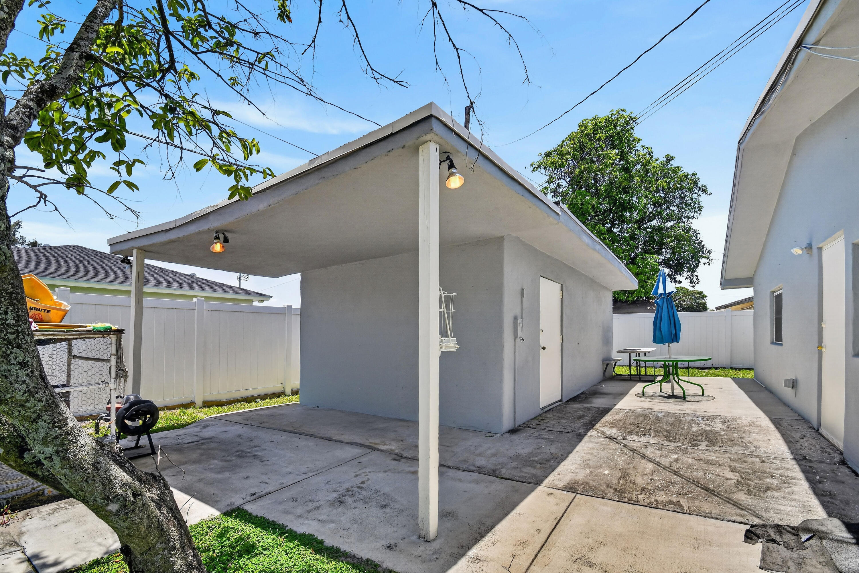 3110 NW 211TH, Miami Gardens FL 33056