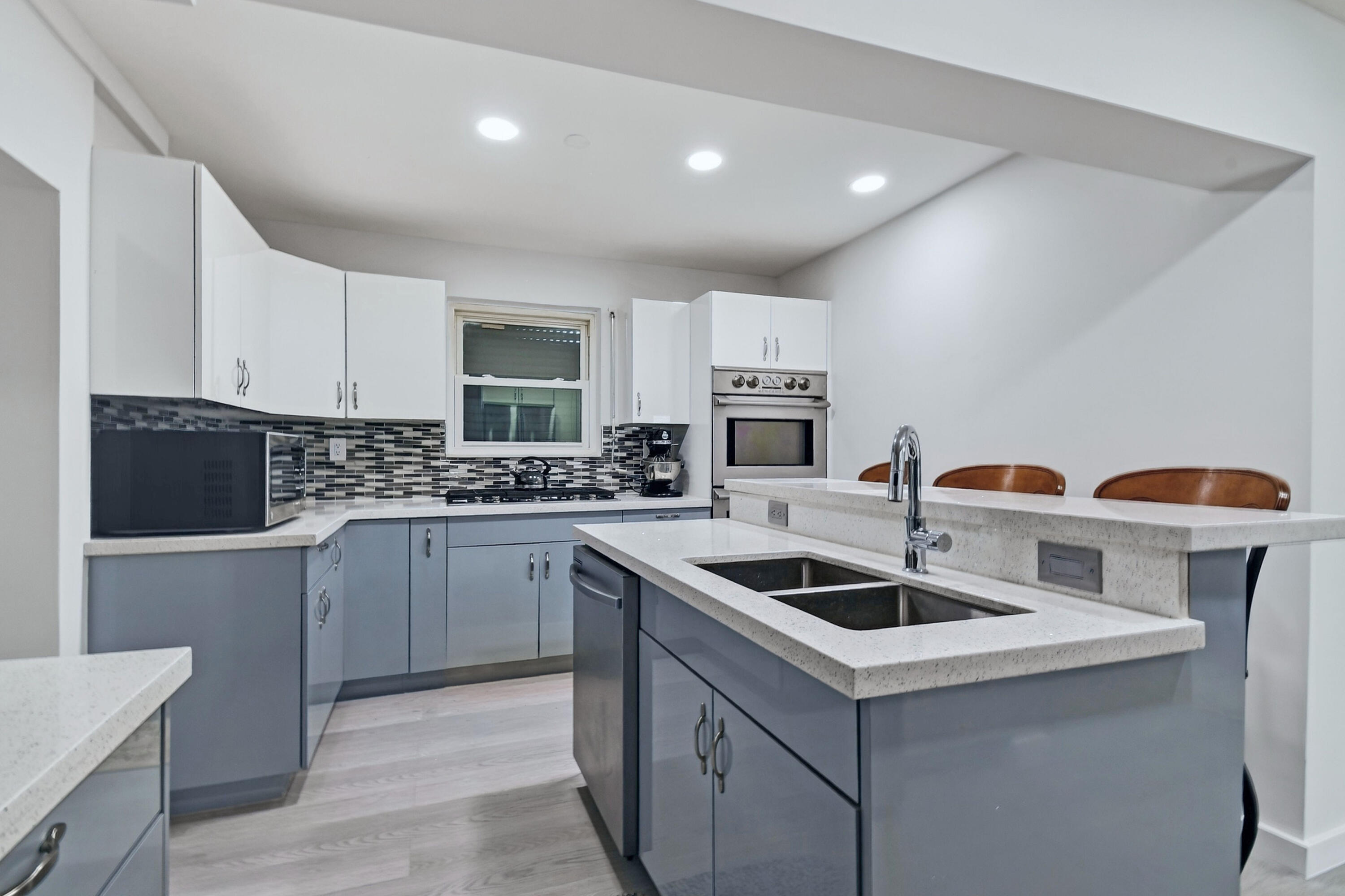 3110 NW 211TH, Miami Gardens FL 33056