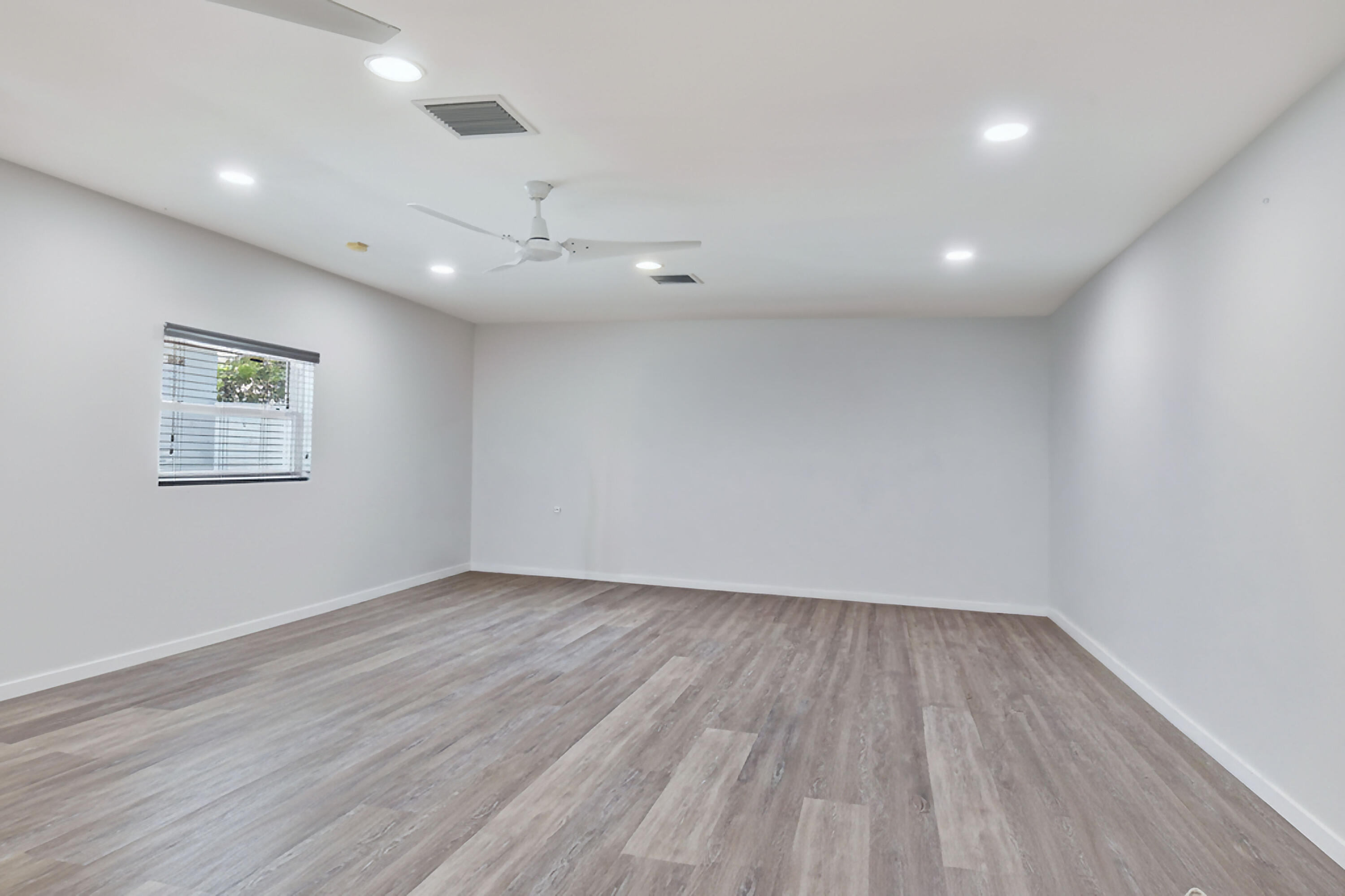 3110 NW 211TH, Miami Gardens FL 33056
