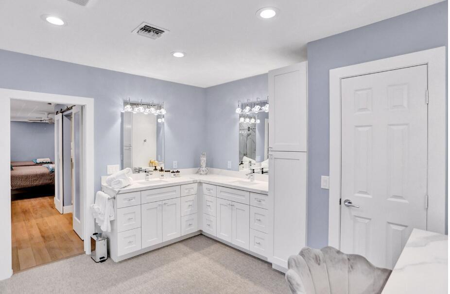 42 SW 12TH, Dania Beach FL 33004