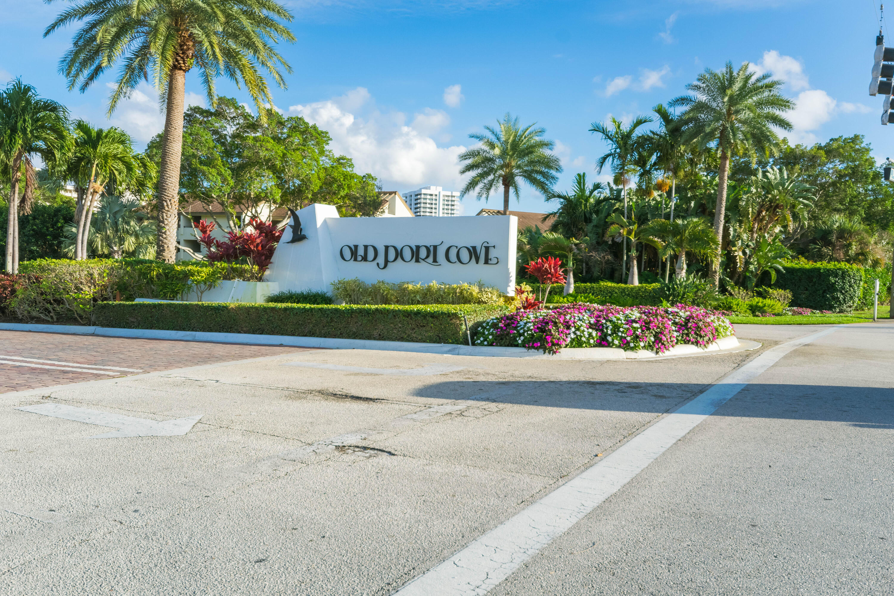 115 Lakeshore #1548, North Palm Beach FL 33408