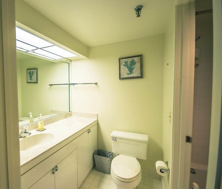 115 Lakeshore #1548, North Palm Beach FL 33408